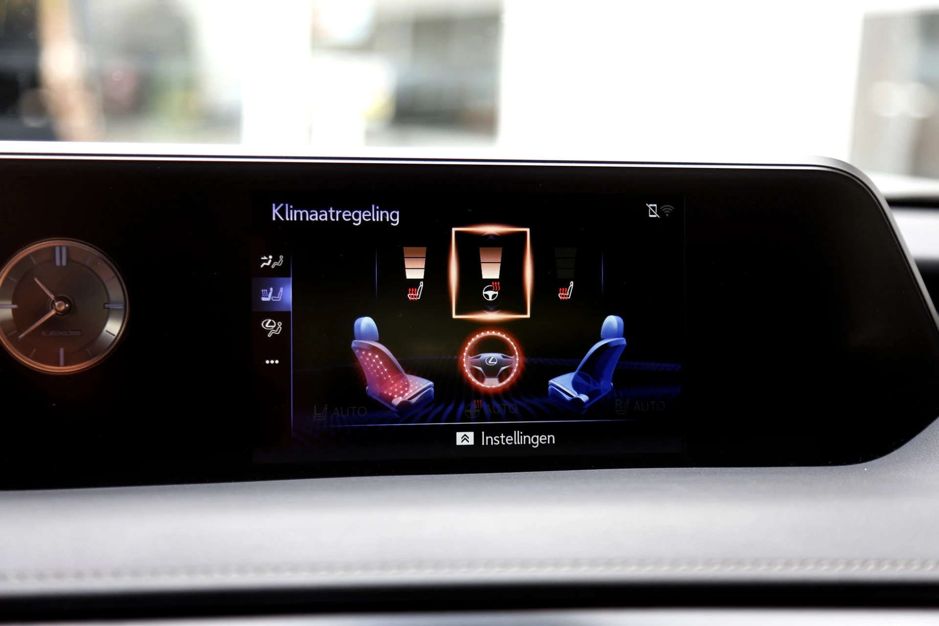 Hoofdafbeelding Lexus UX