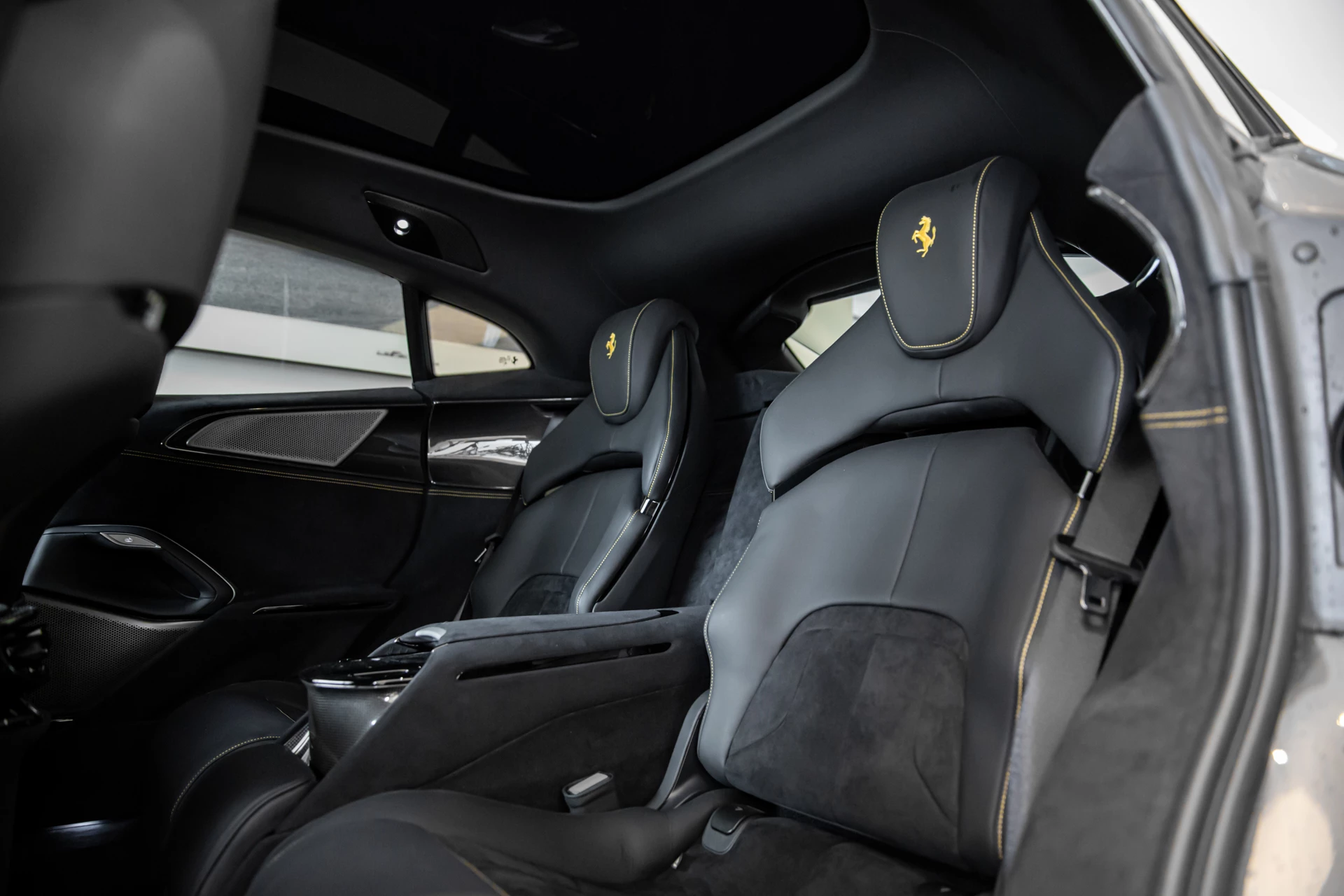 Hoofdafbeelding Ferrari Purosangue