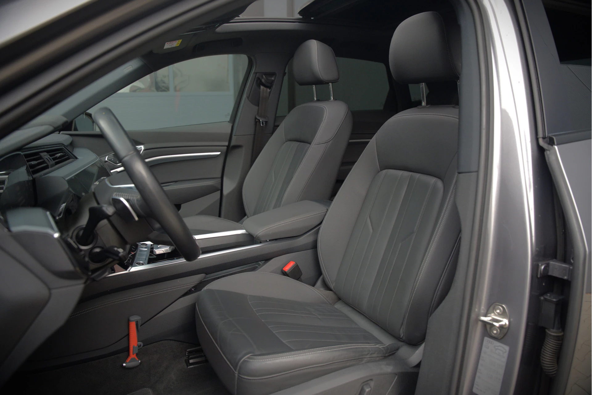 Hoofdafbeelding Audi e-tron