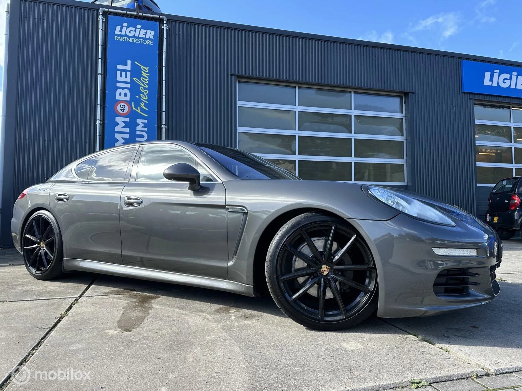 Hoofdafbeelding Porsche Panamera