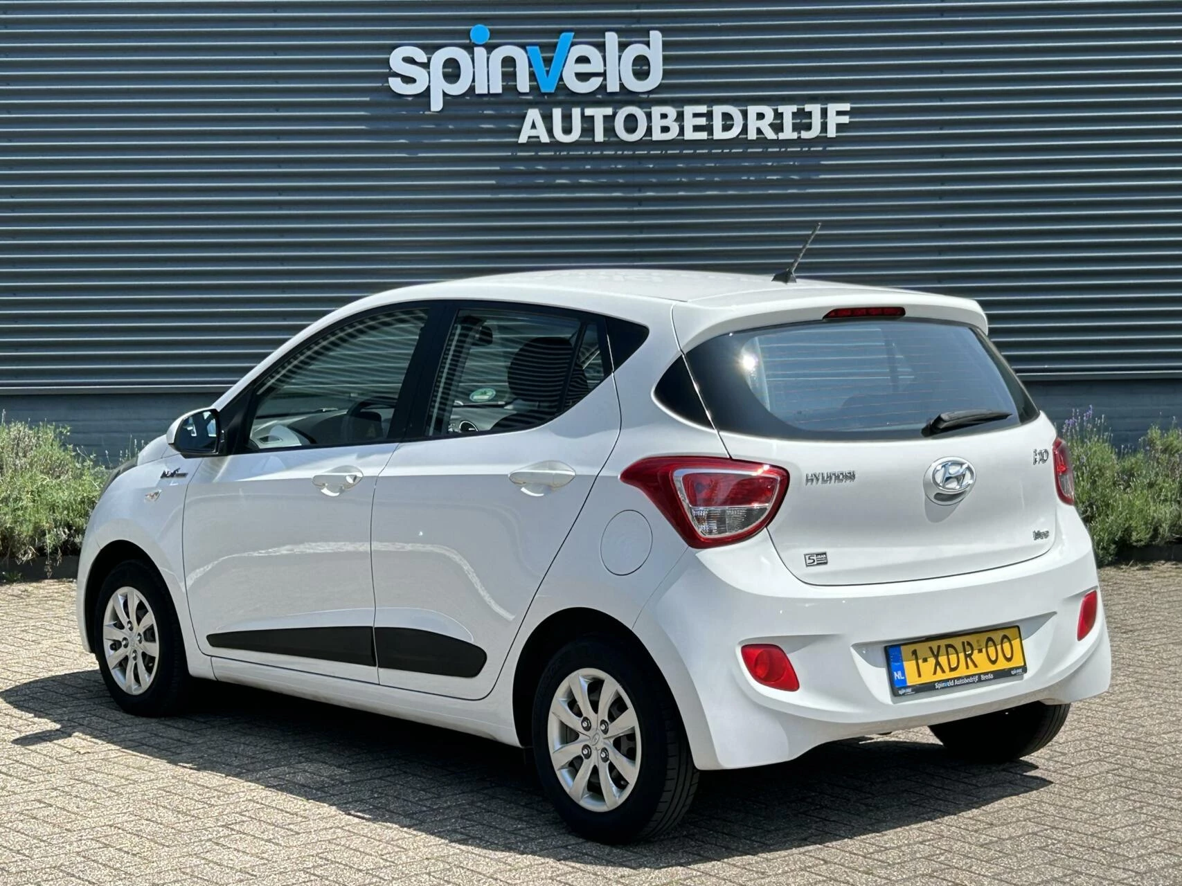 Hoofdafbeelding Hyundai i10
