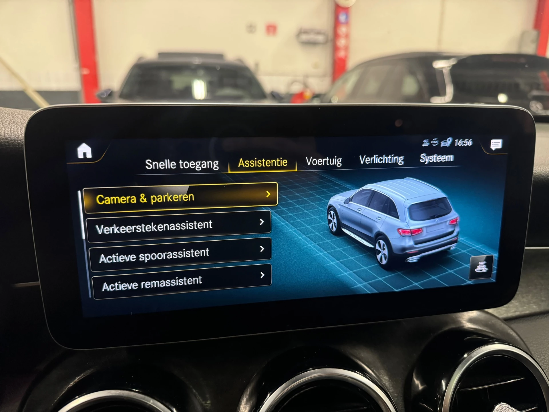 Hoofdafbeelding Mercedes-Benz GLC