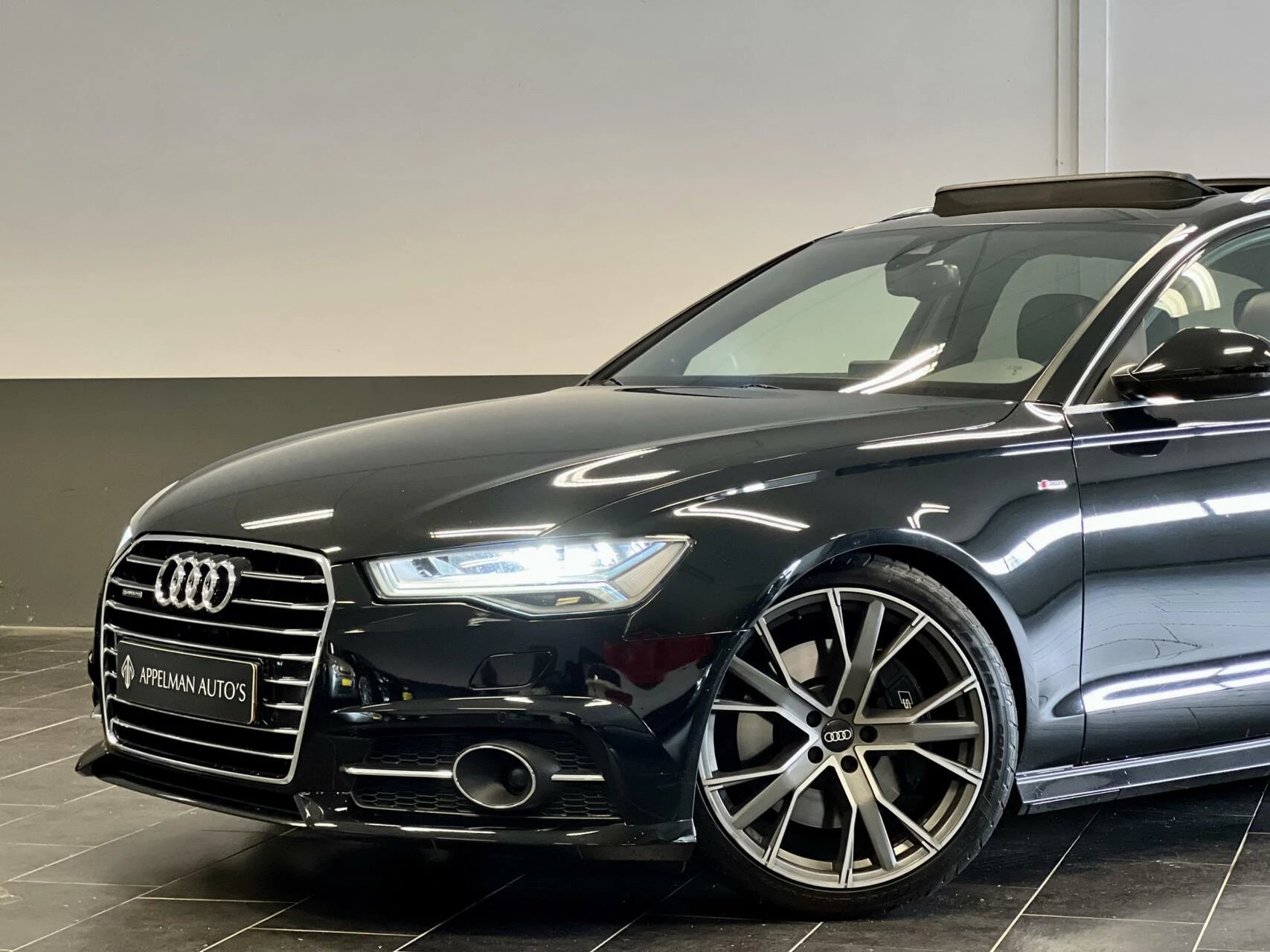 Hoofdafbeelding Audi A6