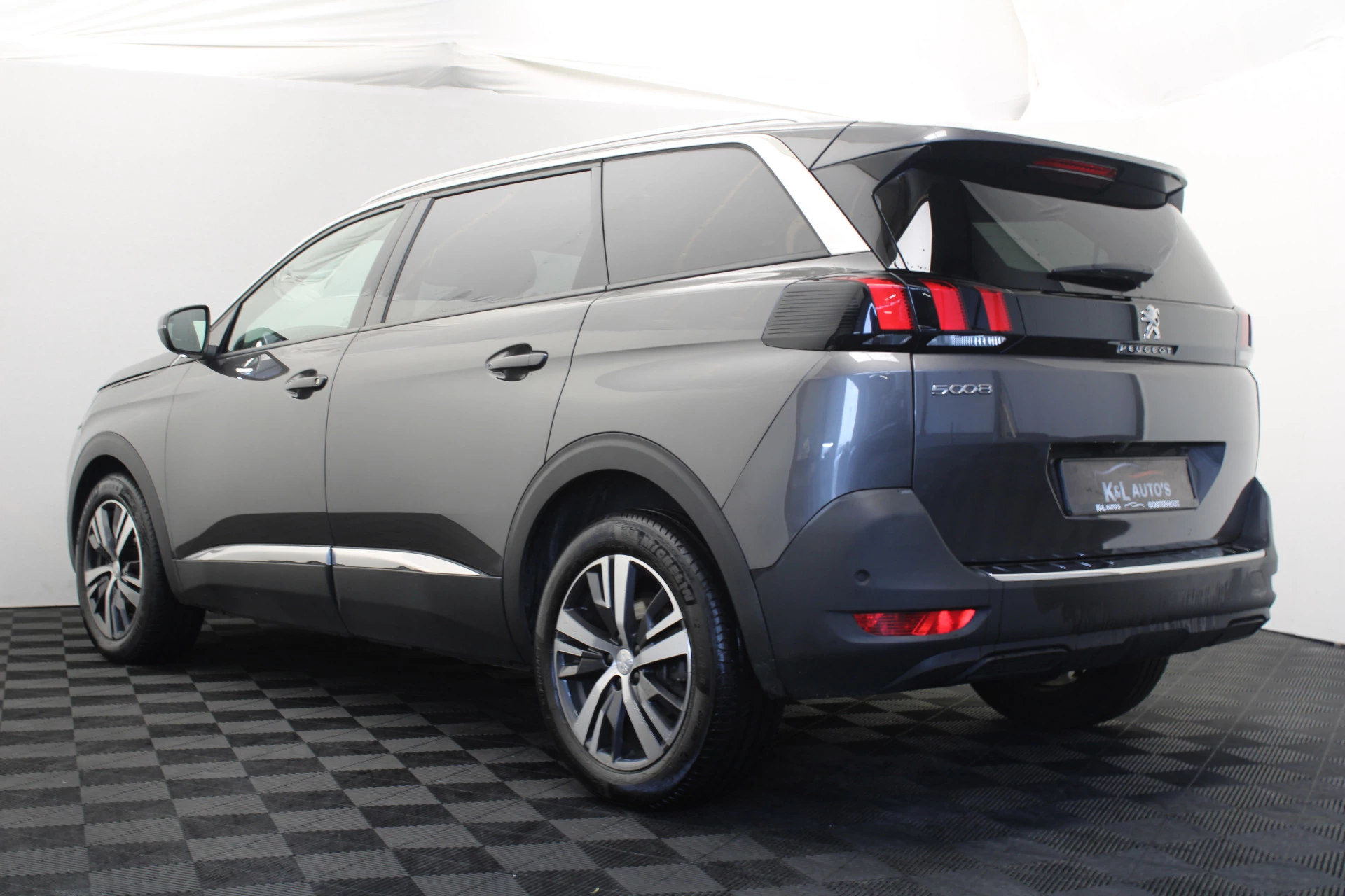 Hoofdafbeelding Peugeot 5008