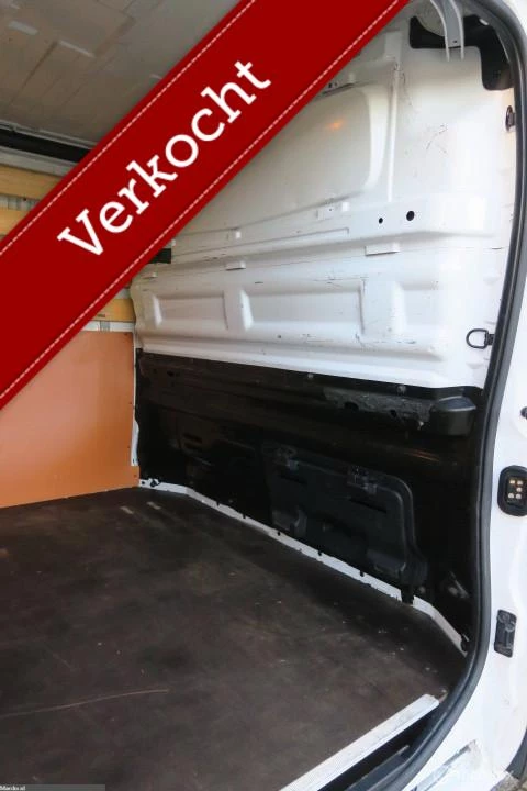 Hoofdafbeelding Nissan NV300