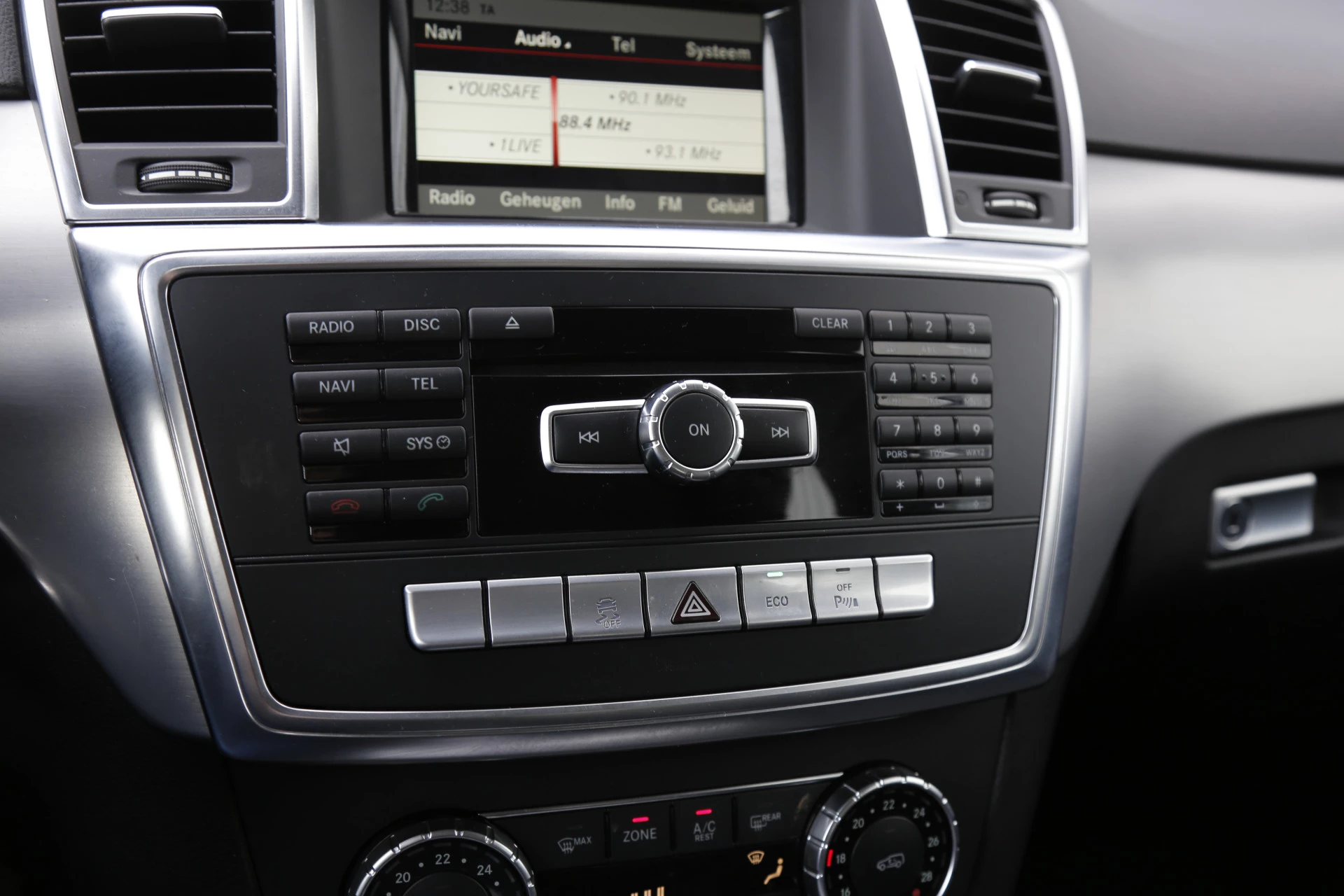 Hoofdafbeelding Mercedes-Benz M-Klasse