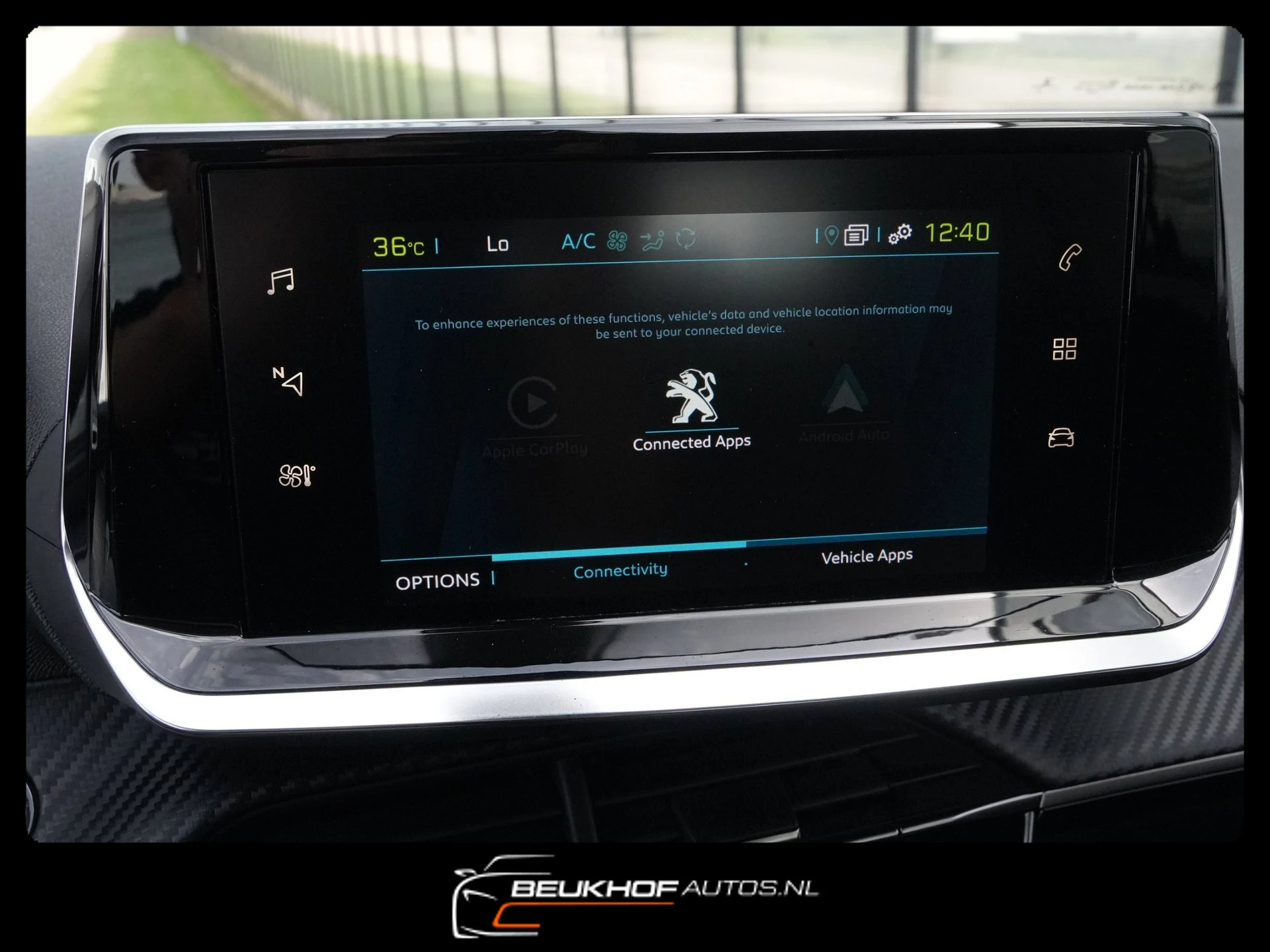 Hoofdafbeelding Peugeot e-2008
