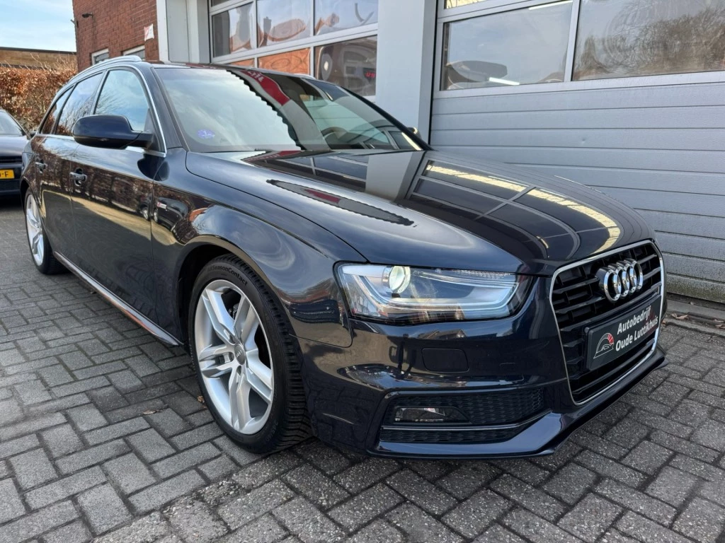 Hoofdafbeelding Audi A4