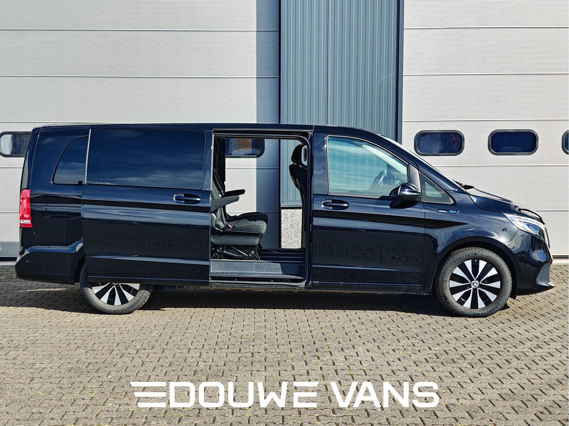 Hoofdafbeelding Mercedes-Benz EQV