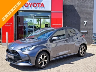 Toyota Yaris 1.5 Hybrid 115 Dynamic COMFORT PACK MODELJAAR 2025 NIEUW UIT VOORRAAD LEVERBAAR