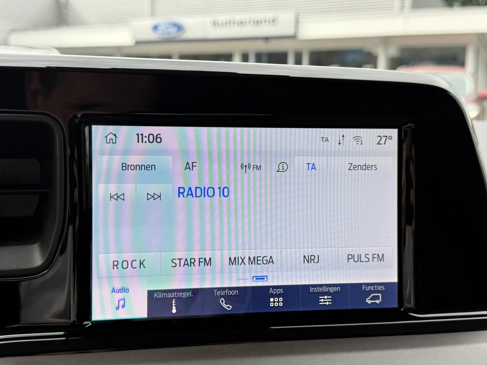 Hoofdafbeelding Ford Transit Courier