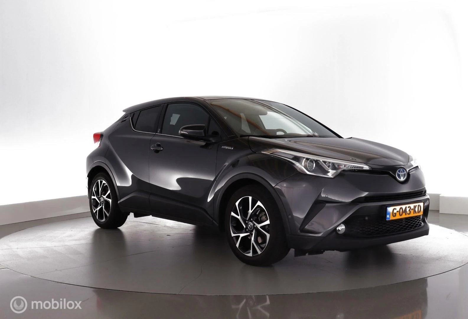 Hoofdafbeelding Toyota C-HR