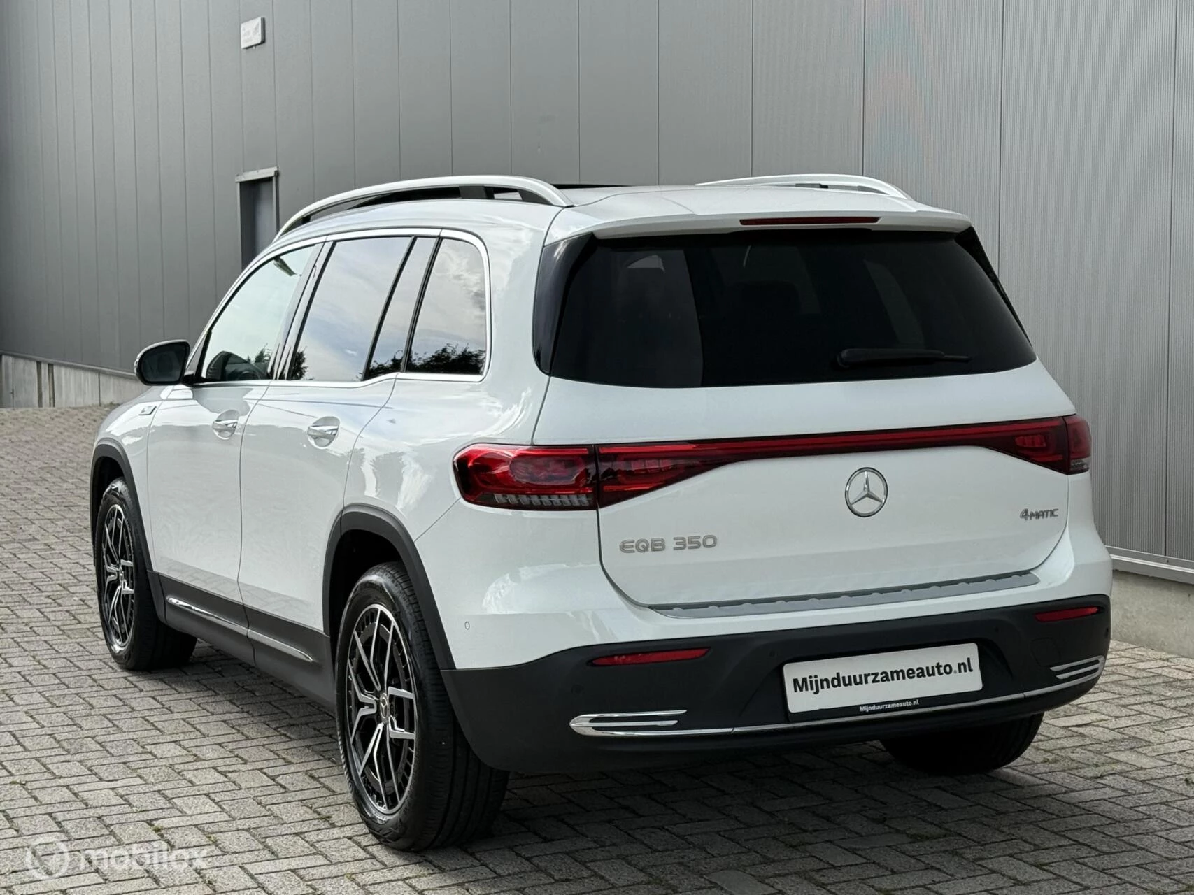 Hoofdafbeelding Mercedes-Benz EQB