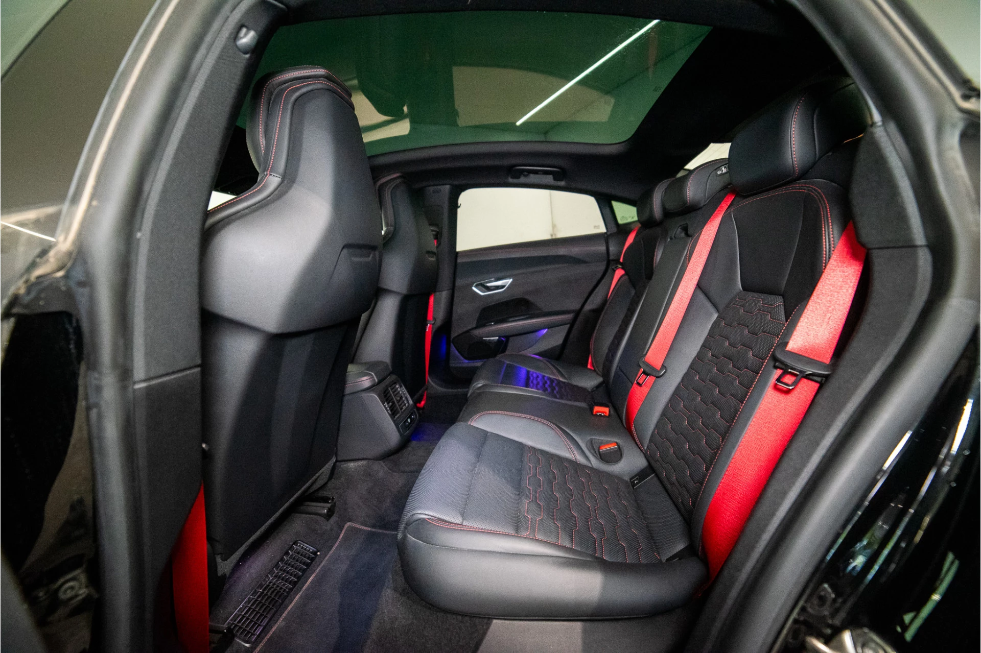 Hoofdafbeelding Audi e-tron GT