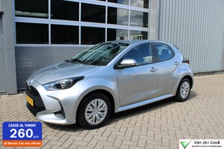 Toyota Yaris 1.5 Hybrid Active | 1e Eigenaar | Navigatie | Camera.