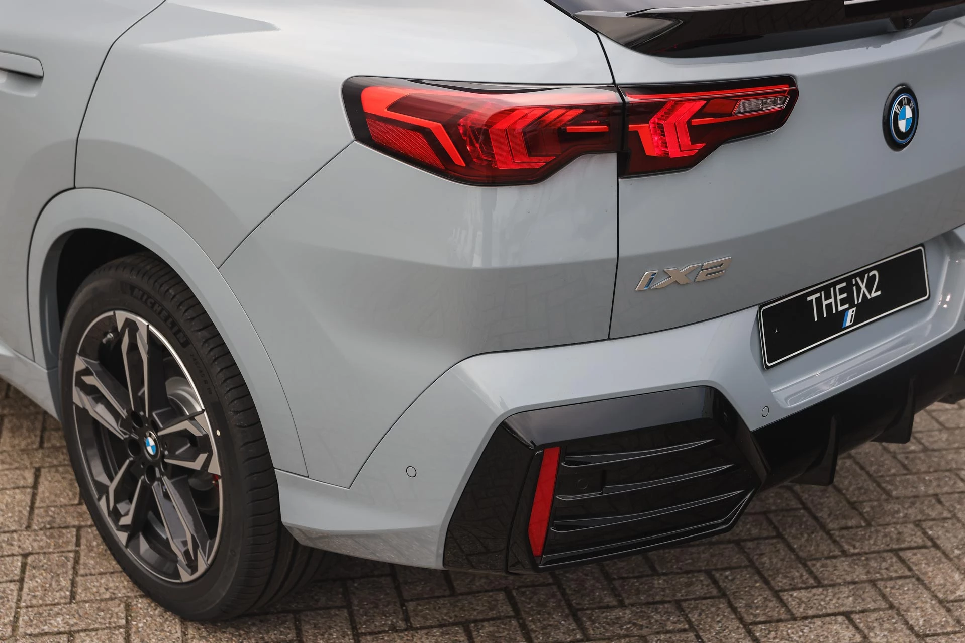 Hoofdafbeelding BMW iX2