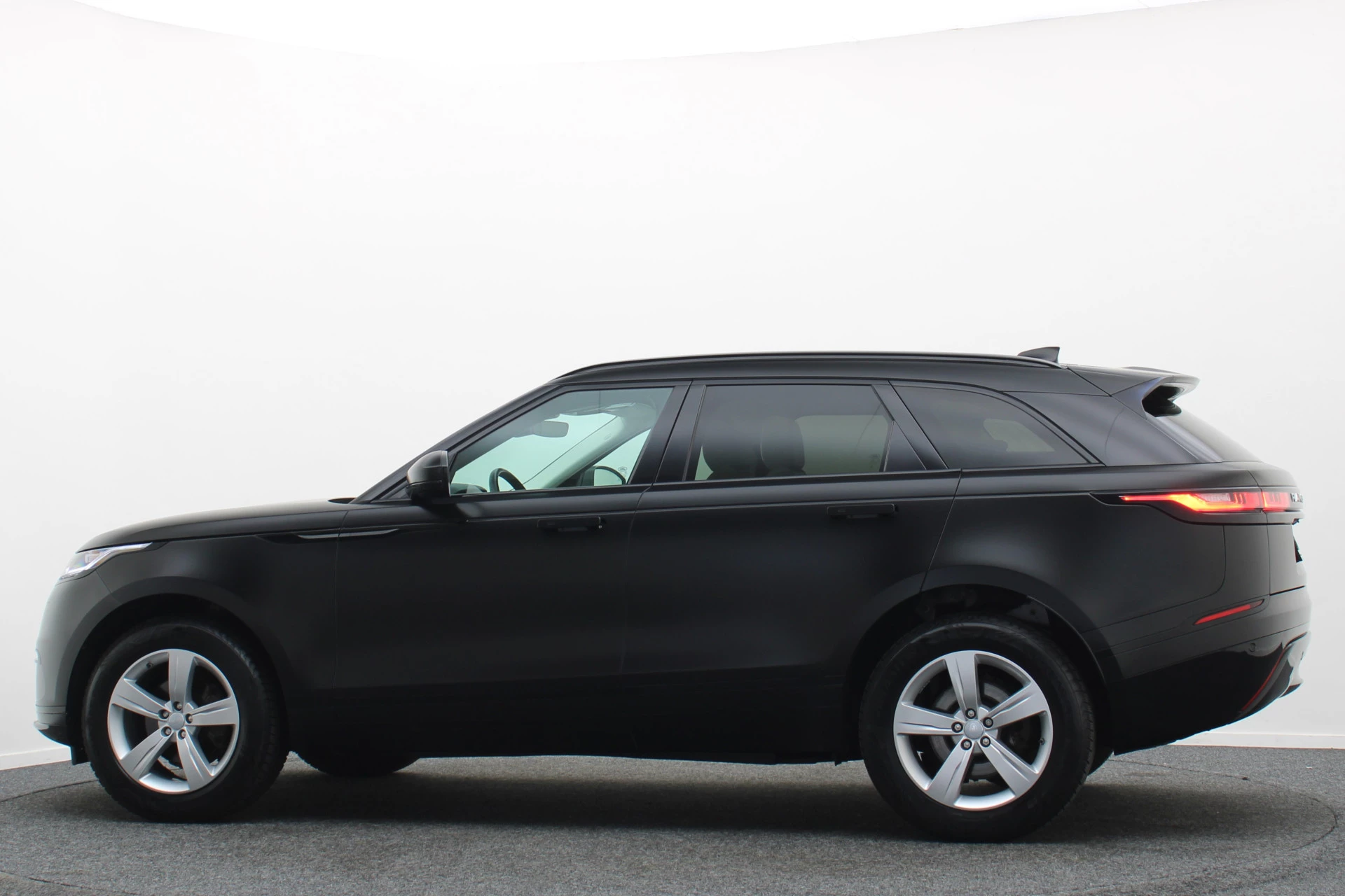 Hoofdafbeelding Land Rover Range Rover Velar