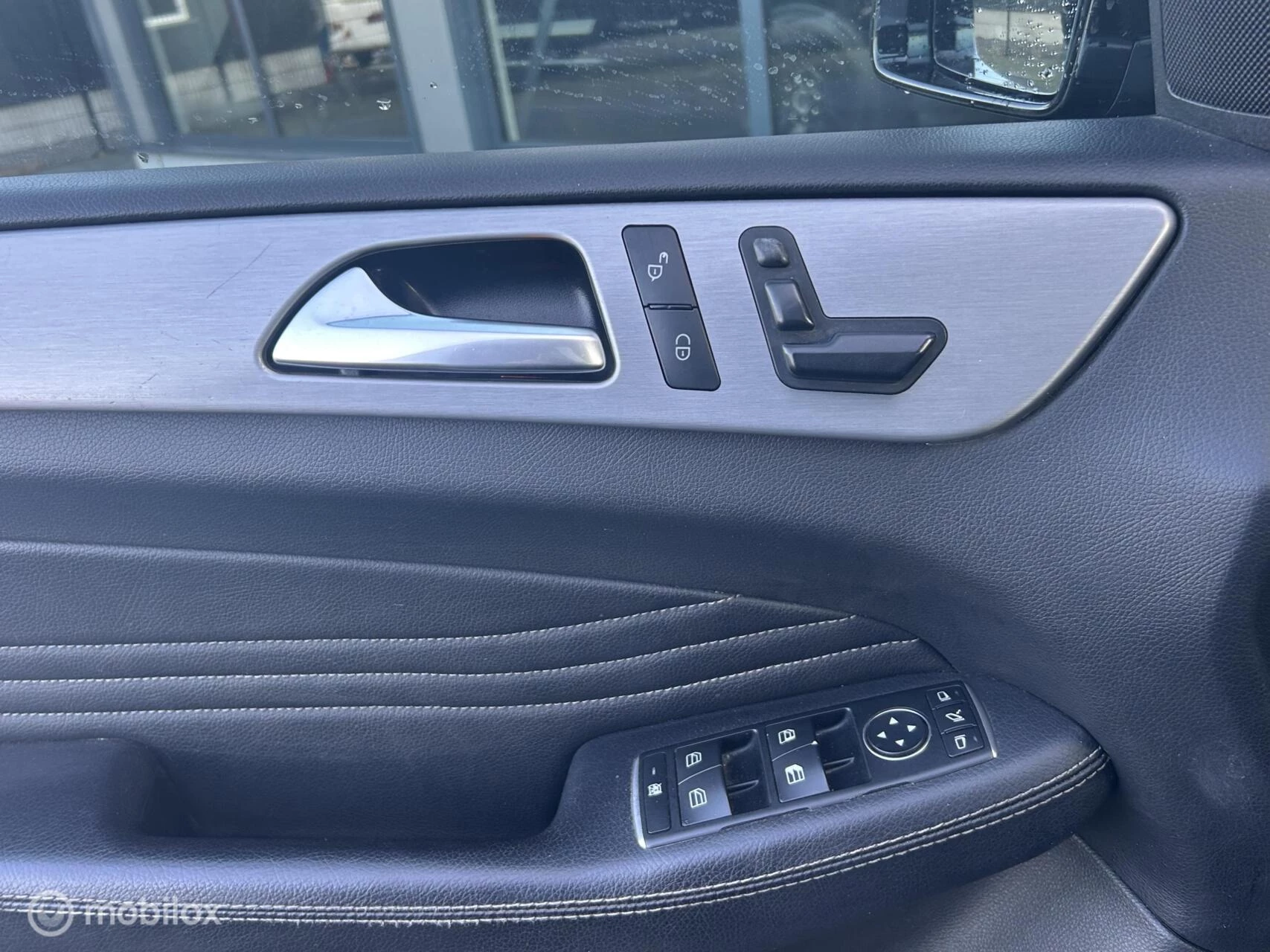 Hoofdafbeelding Mercedes-Benz M-Klasse