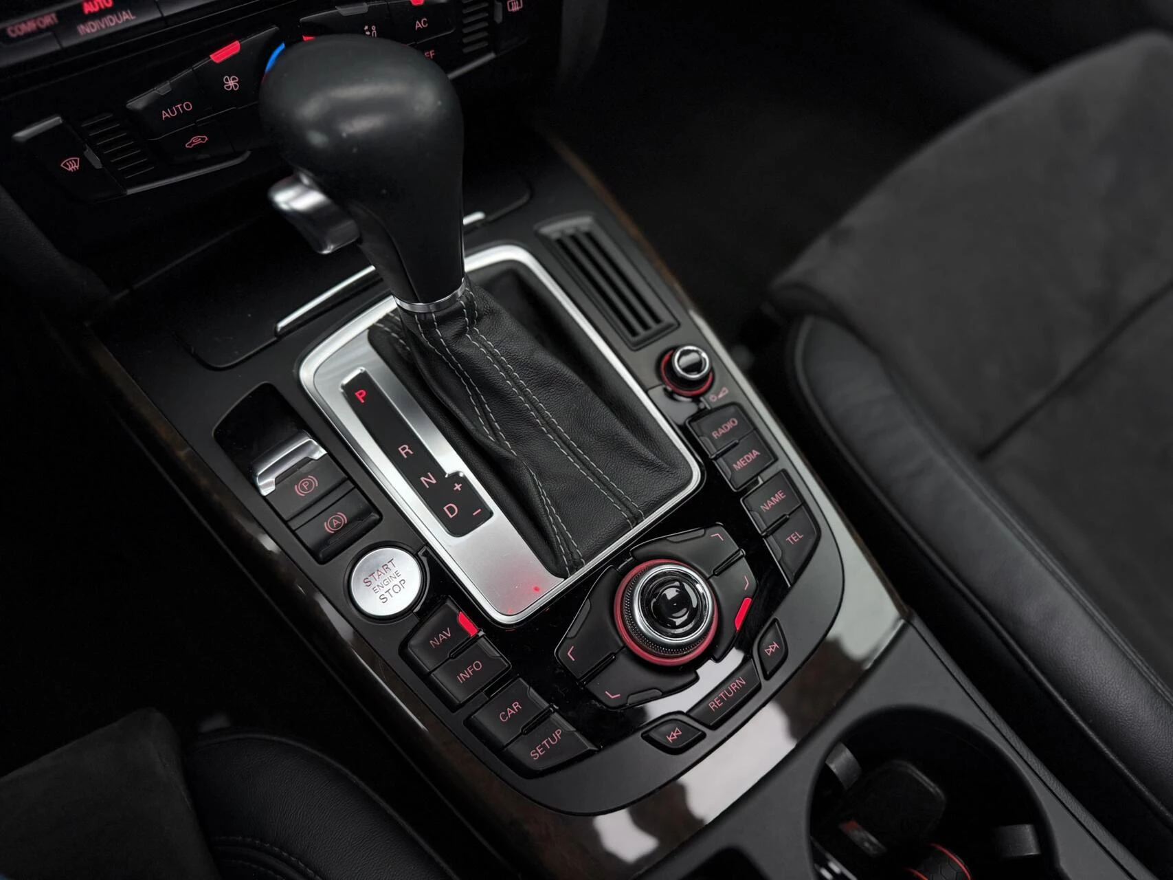 Hoofdafbeelding Audi S4