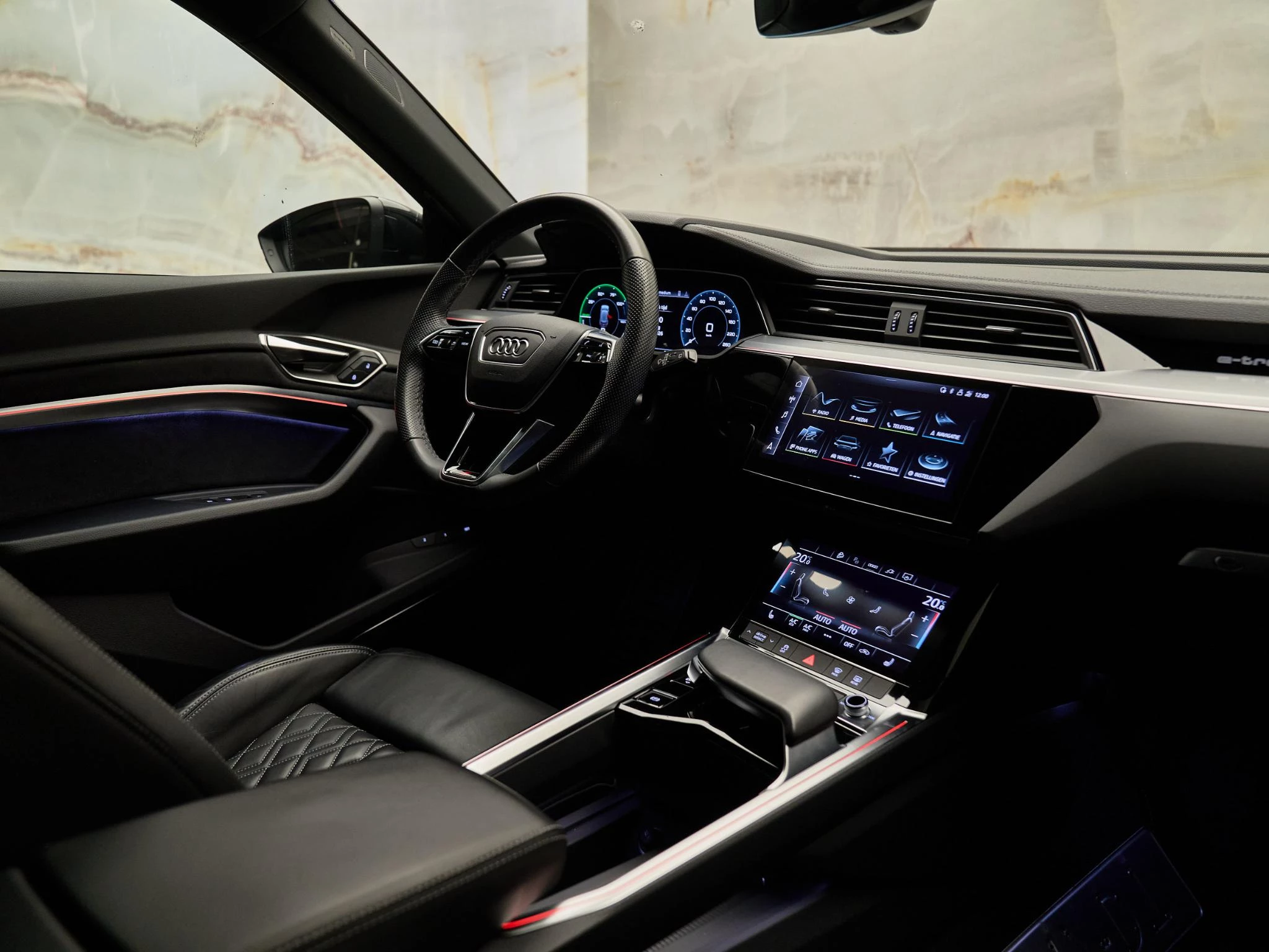 Hoofdafbeelding Audi Q8 e-tron