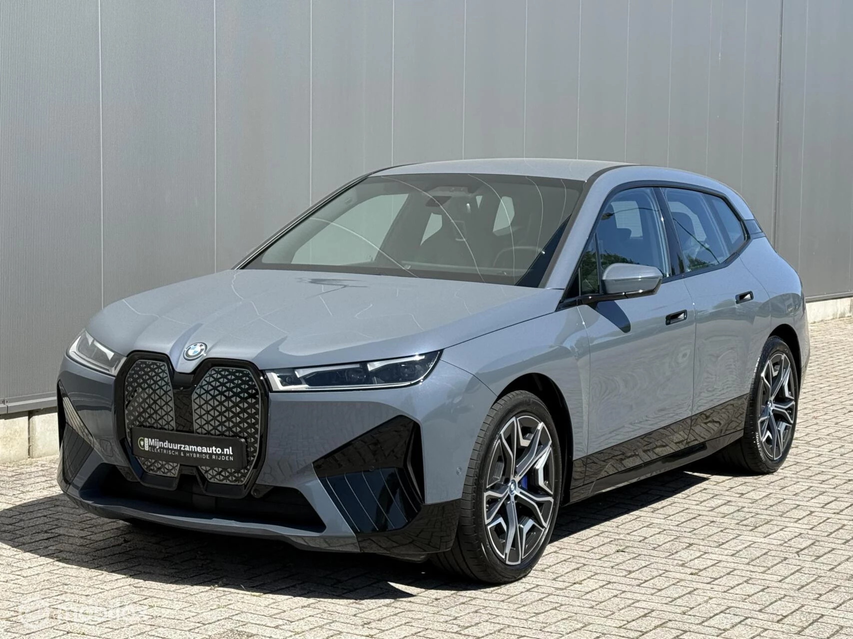 Hoofdafbeelding BMW iX