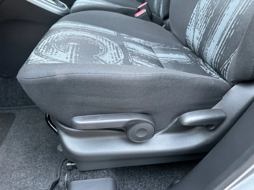 Hoofdafbeelding Opel Agila
