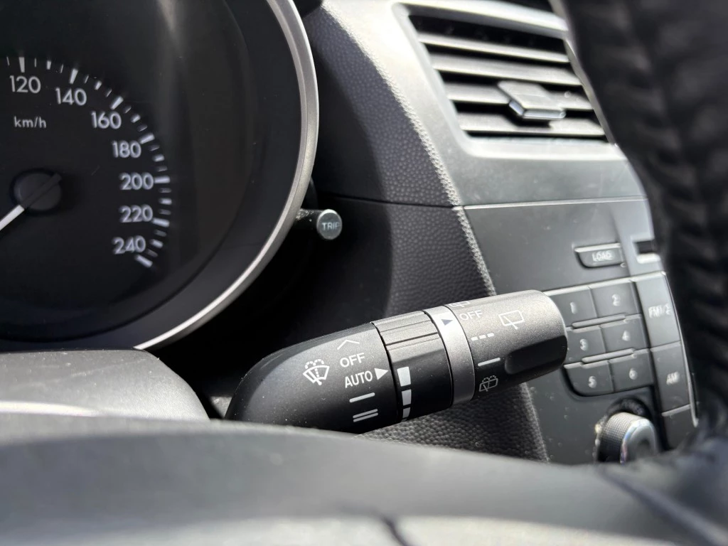 Hoofdafbeelding Mazda 5