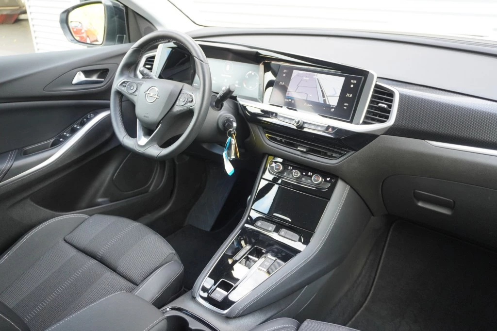 Hoofdafbeelding Opel Grandland