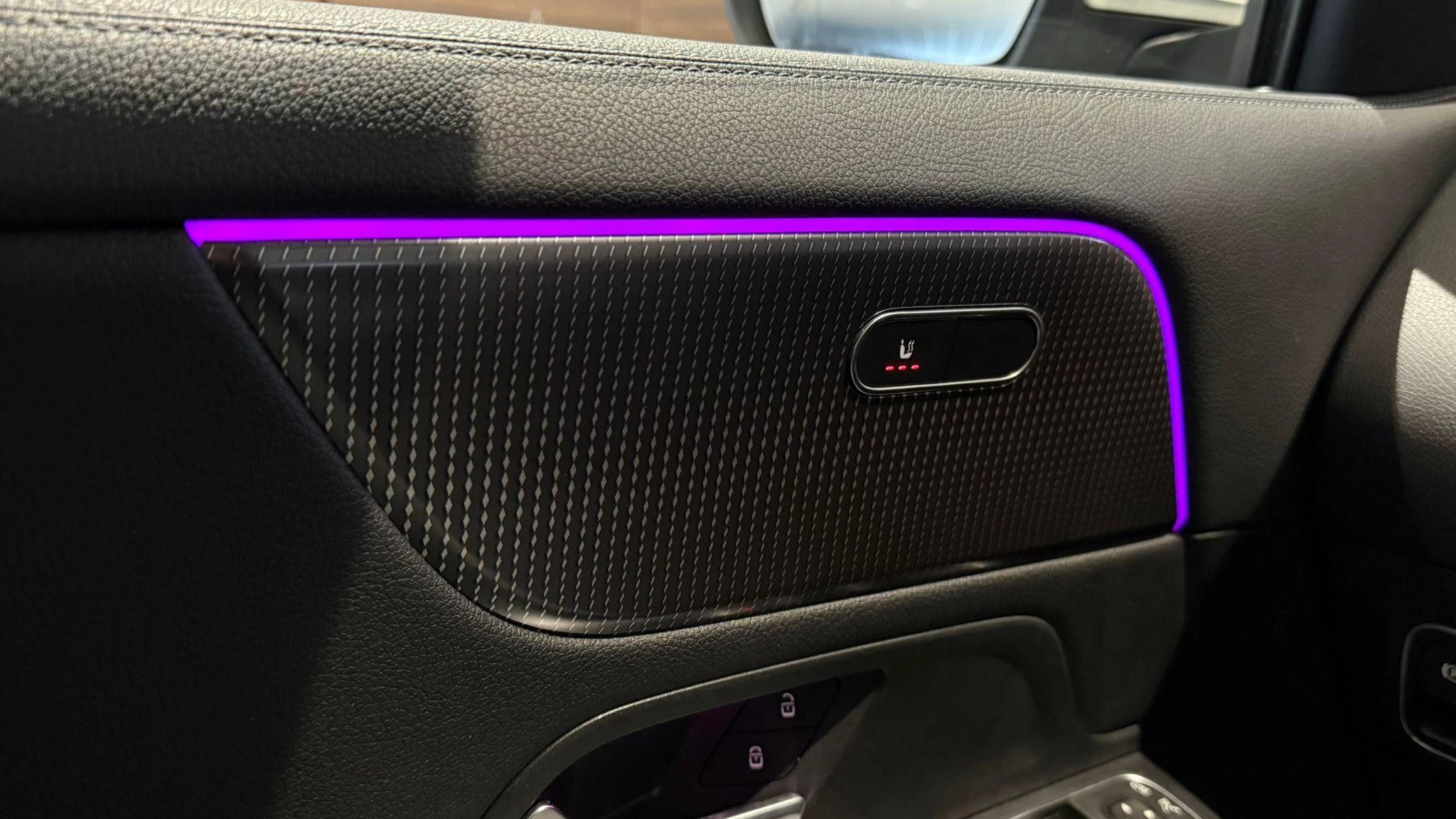 Hoofdafbeelding Mercedes-Benz EQA