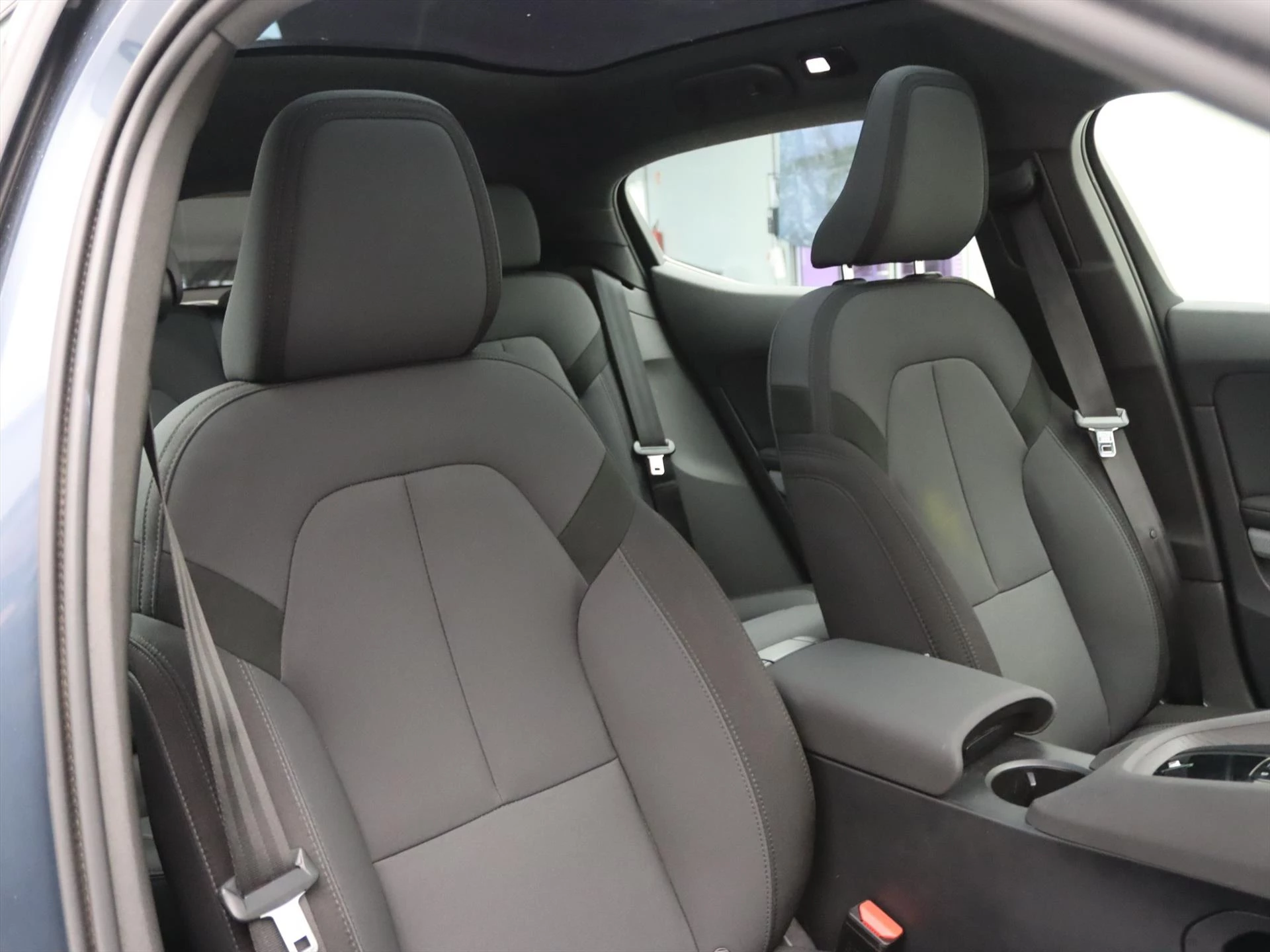 Hoofdafbeelding Polestar 2