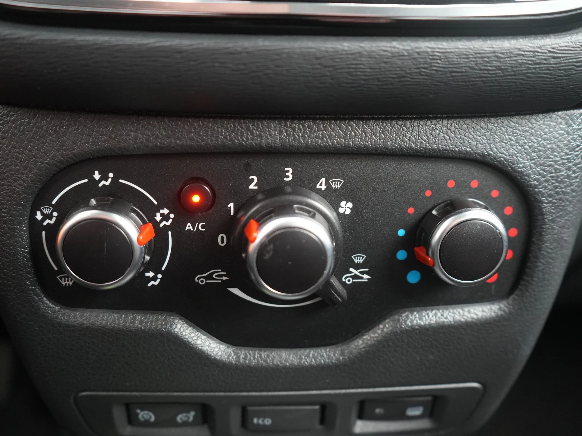 Hoofdafbeelding Dacia Lodgy