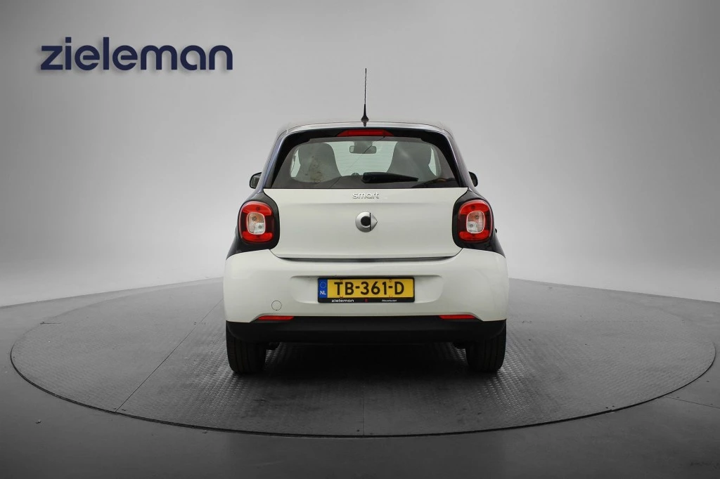 Hoofdafbeelding smart Forfour