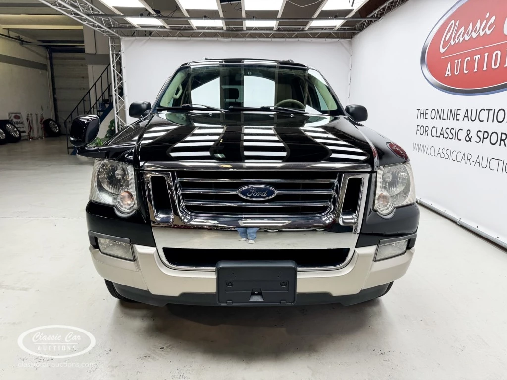 Hoofdafbeelding Ford Explorer