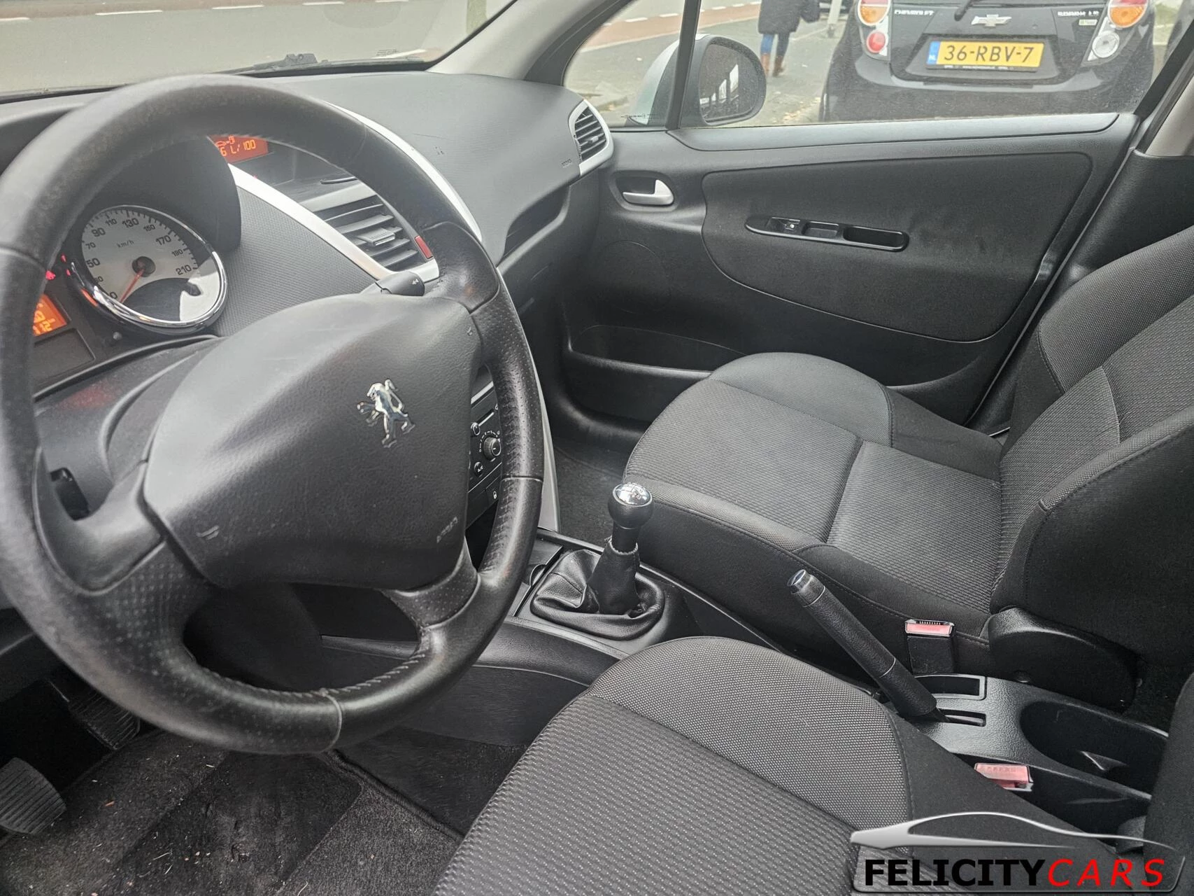Hoofdafbeelding Peugeot 207