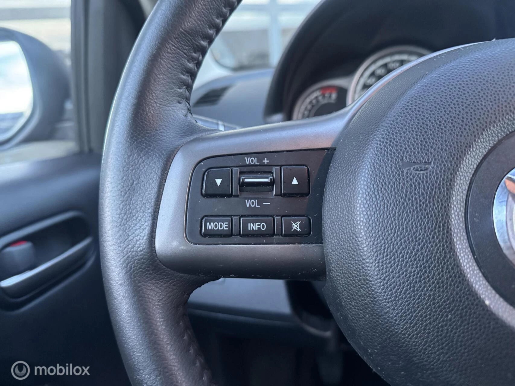 Hoofdafbeelding Mazda 2