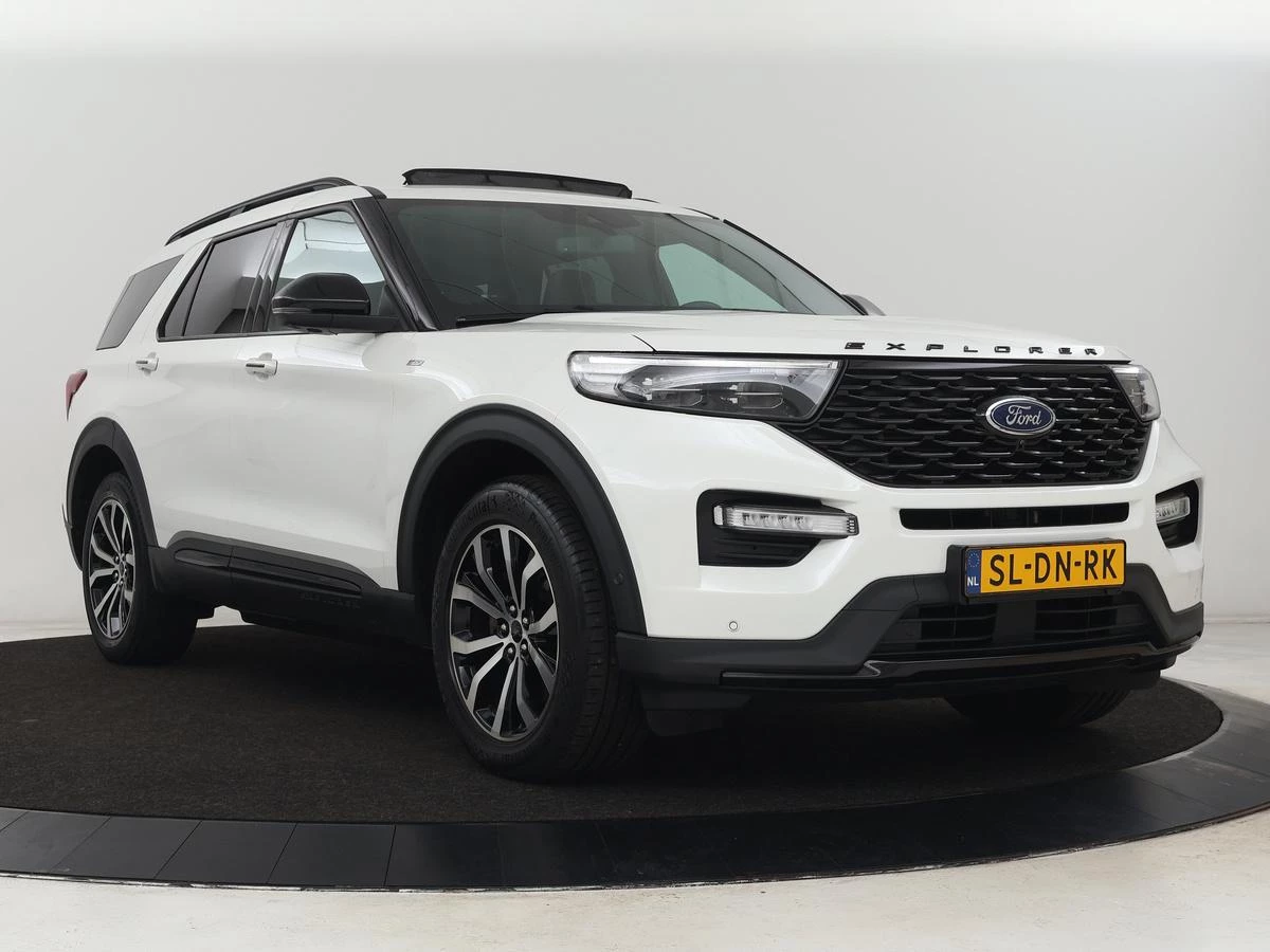 Hoofdafbeelding Ford Explorer