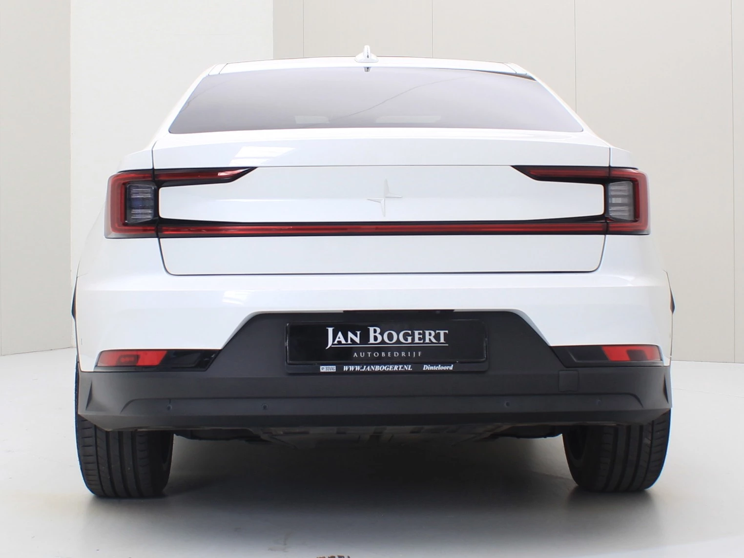 Hoofdafbeelding Polestar 2