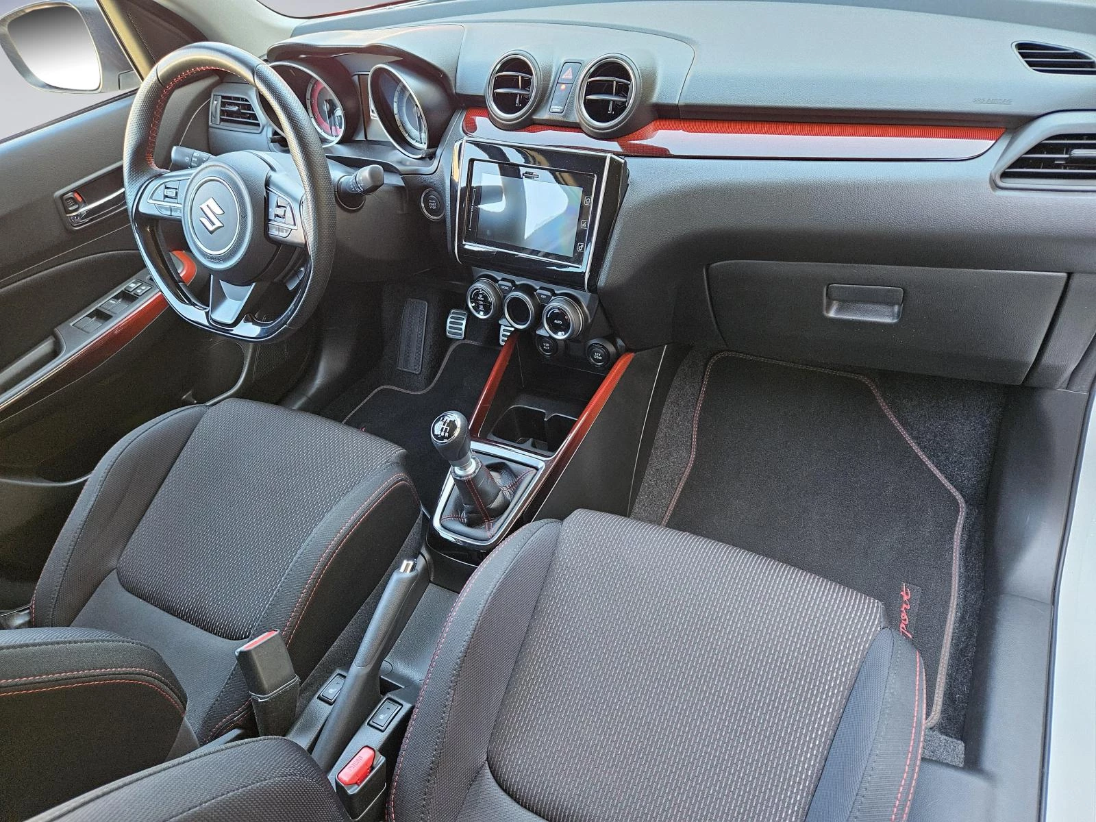 Hoofdafbeelding Suzuki Swift