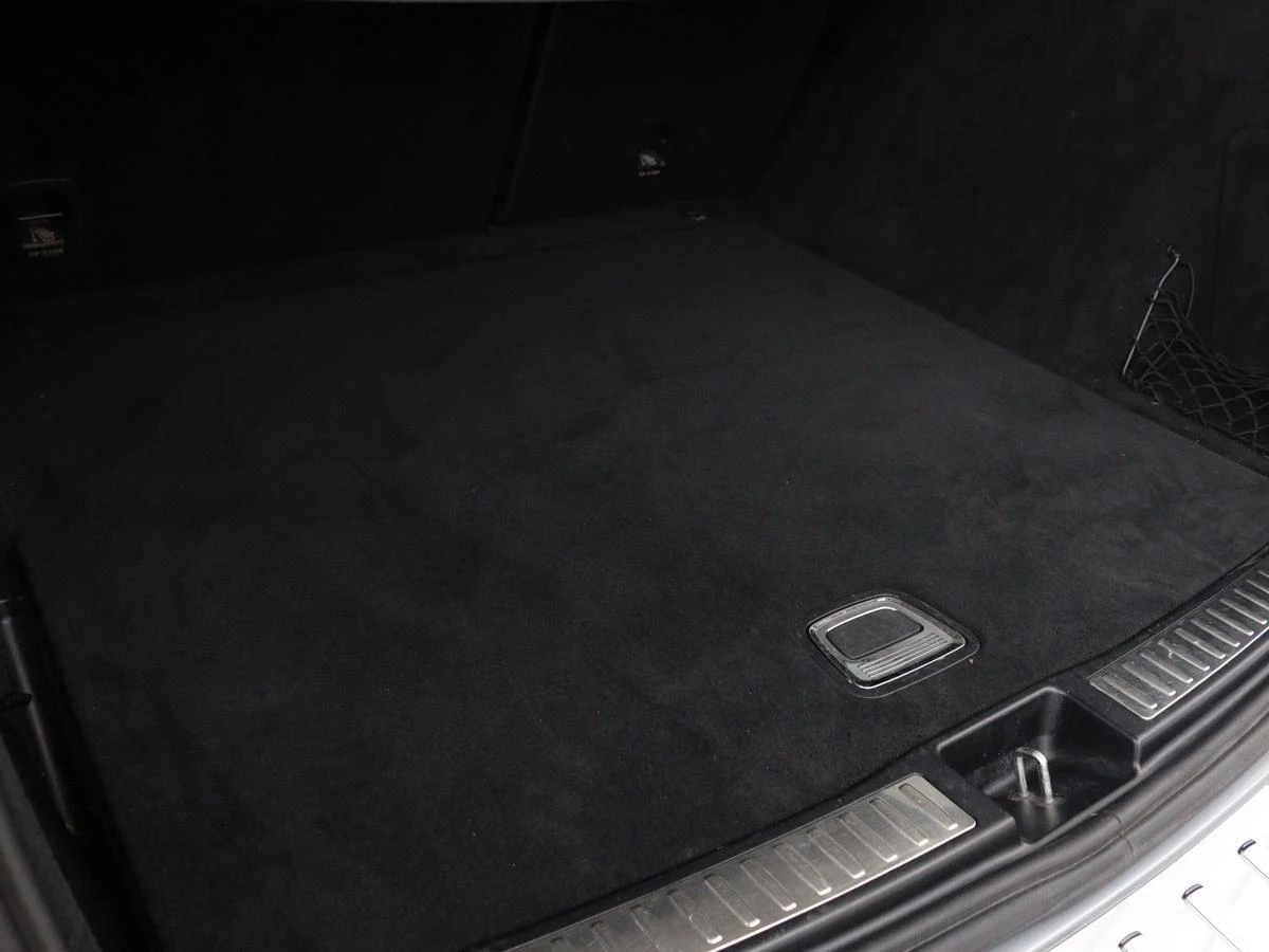 Hoofdafbeelding Mercedes-Benz M-Klasse