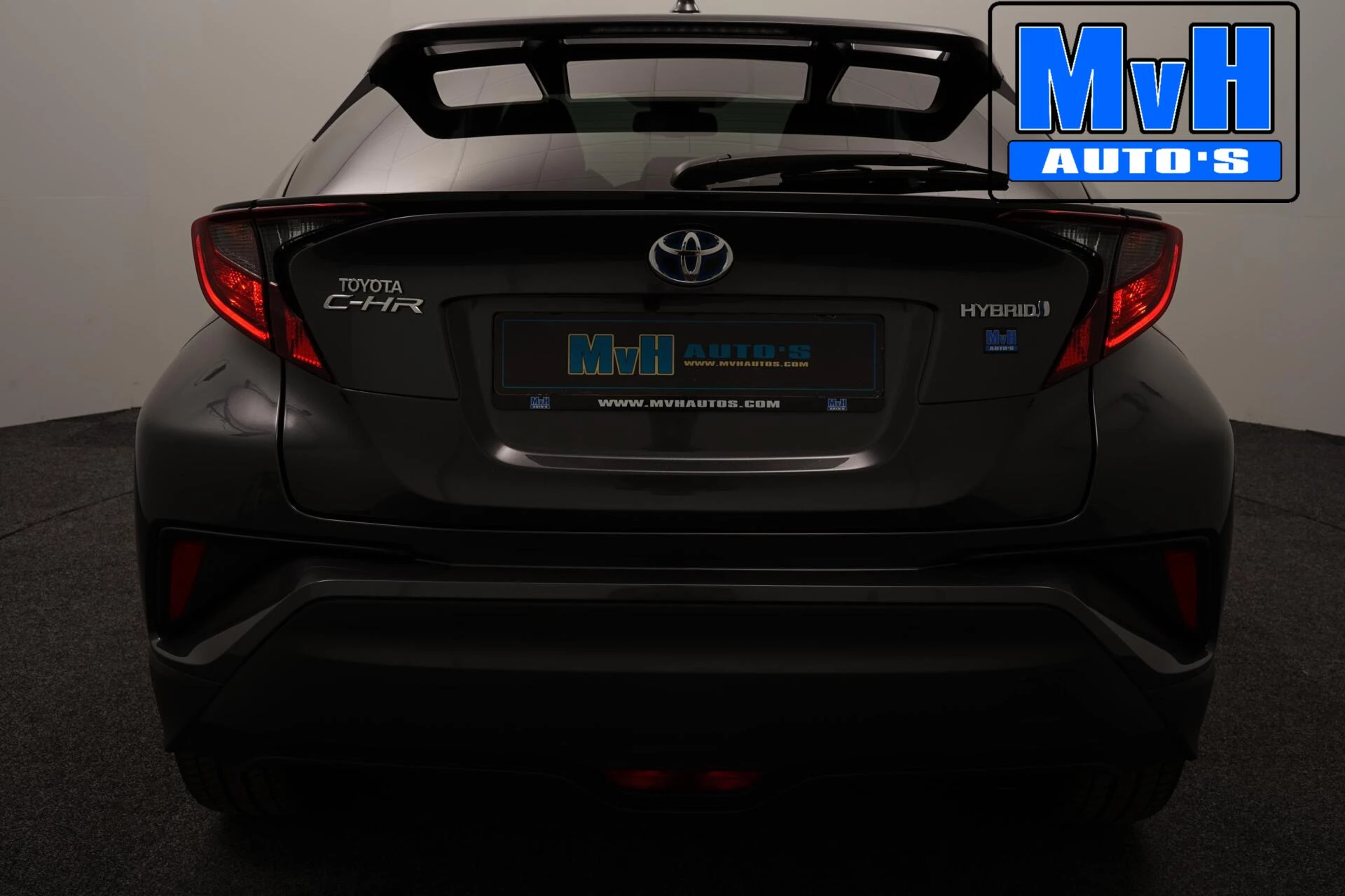 Hoofdafbeelding Toyota C-HR