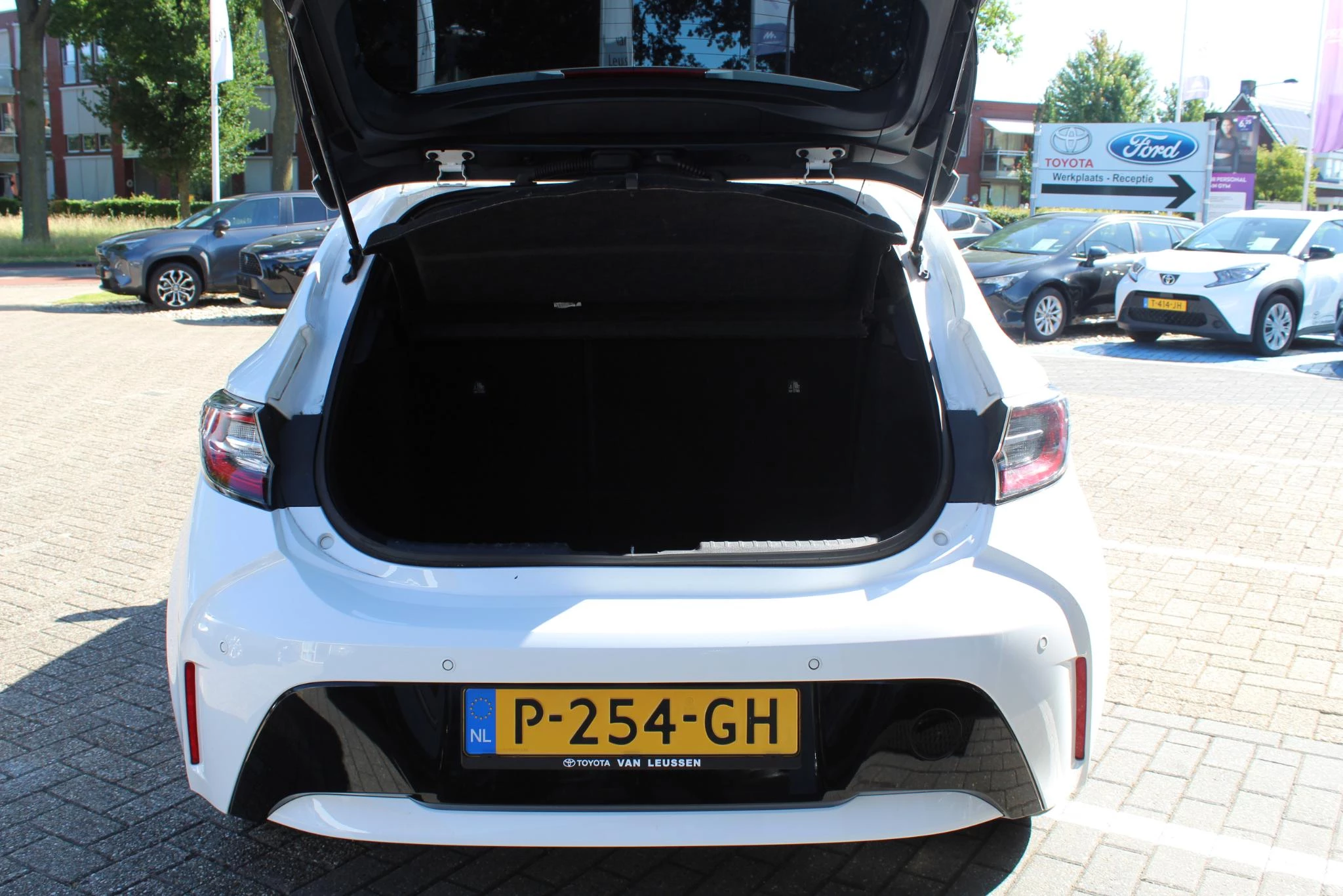 Hoofdafbeelding Toyota Corolla Touring Sports