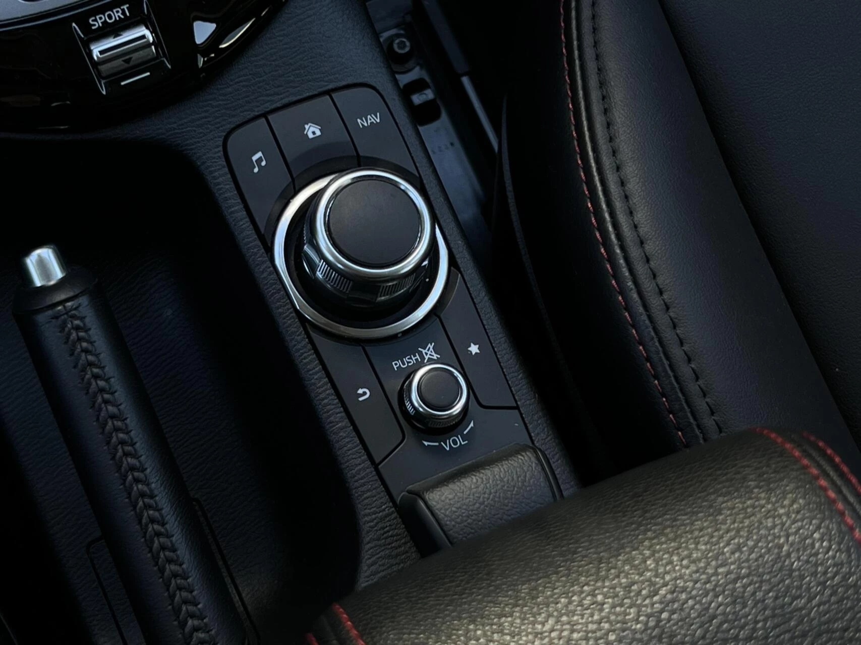 Hoofdafbeelding Mazda CX-3