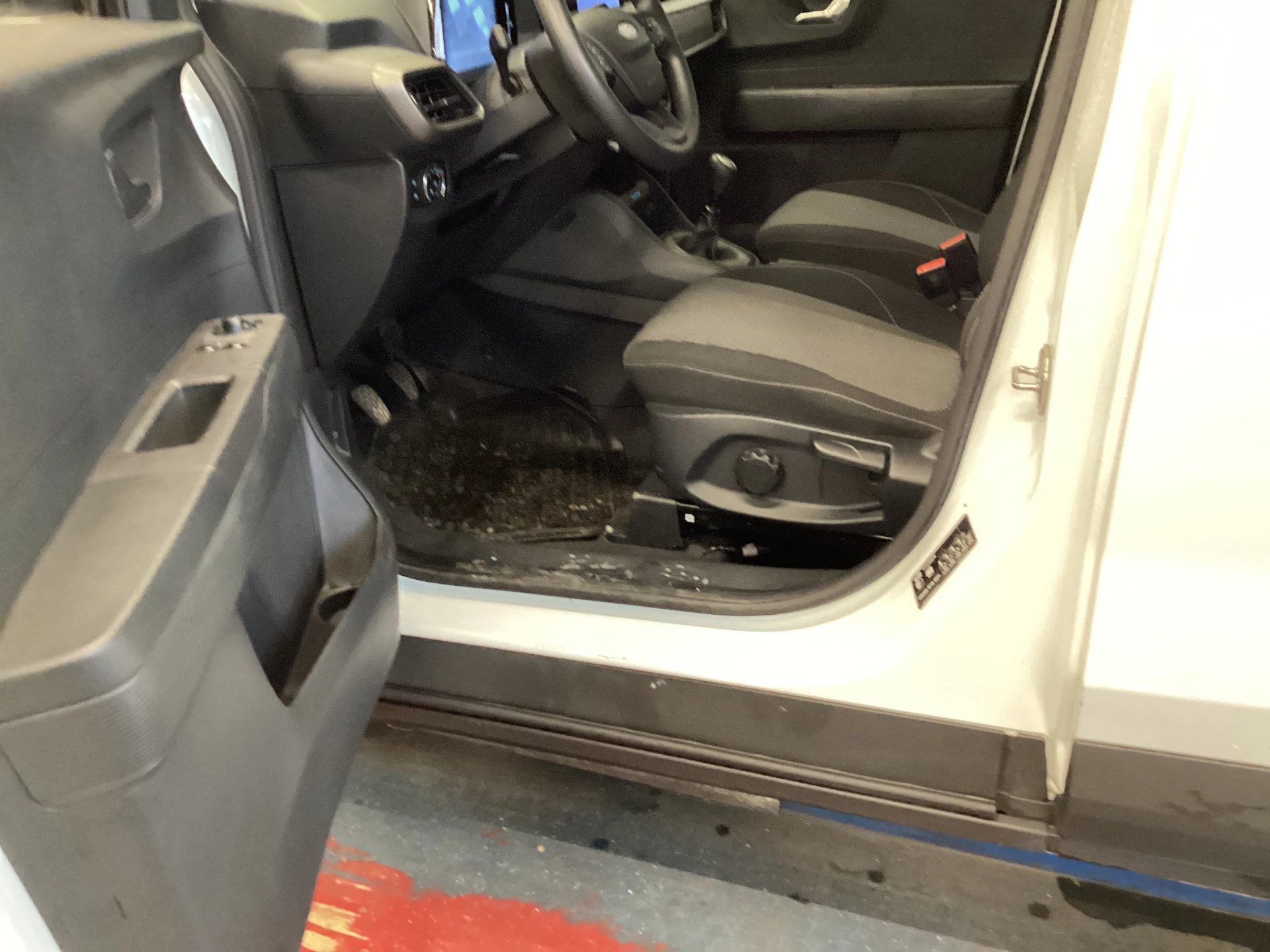 Hoofdafbeelding Ford Transit Courier