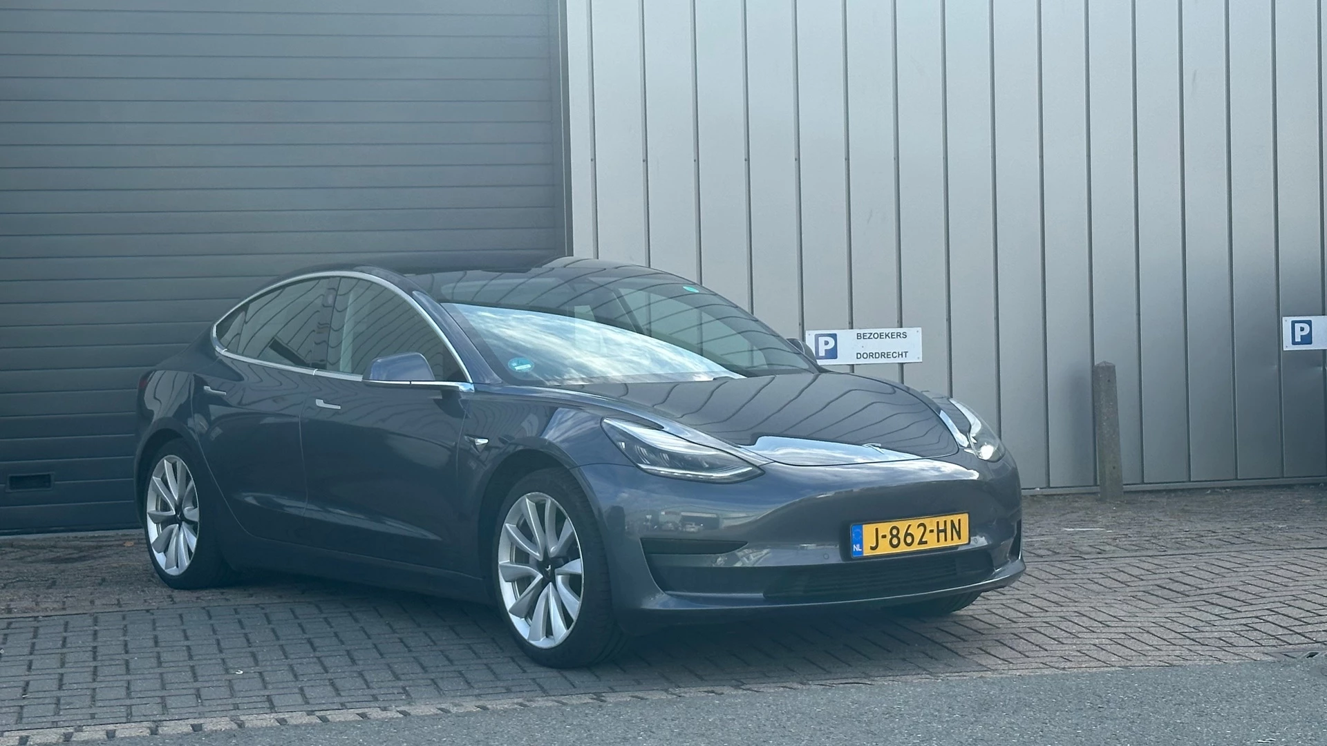 Hoofdafbeelding Tesla Model 3