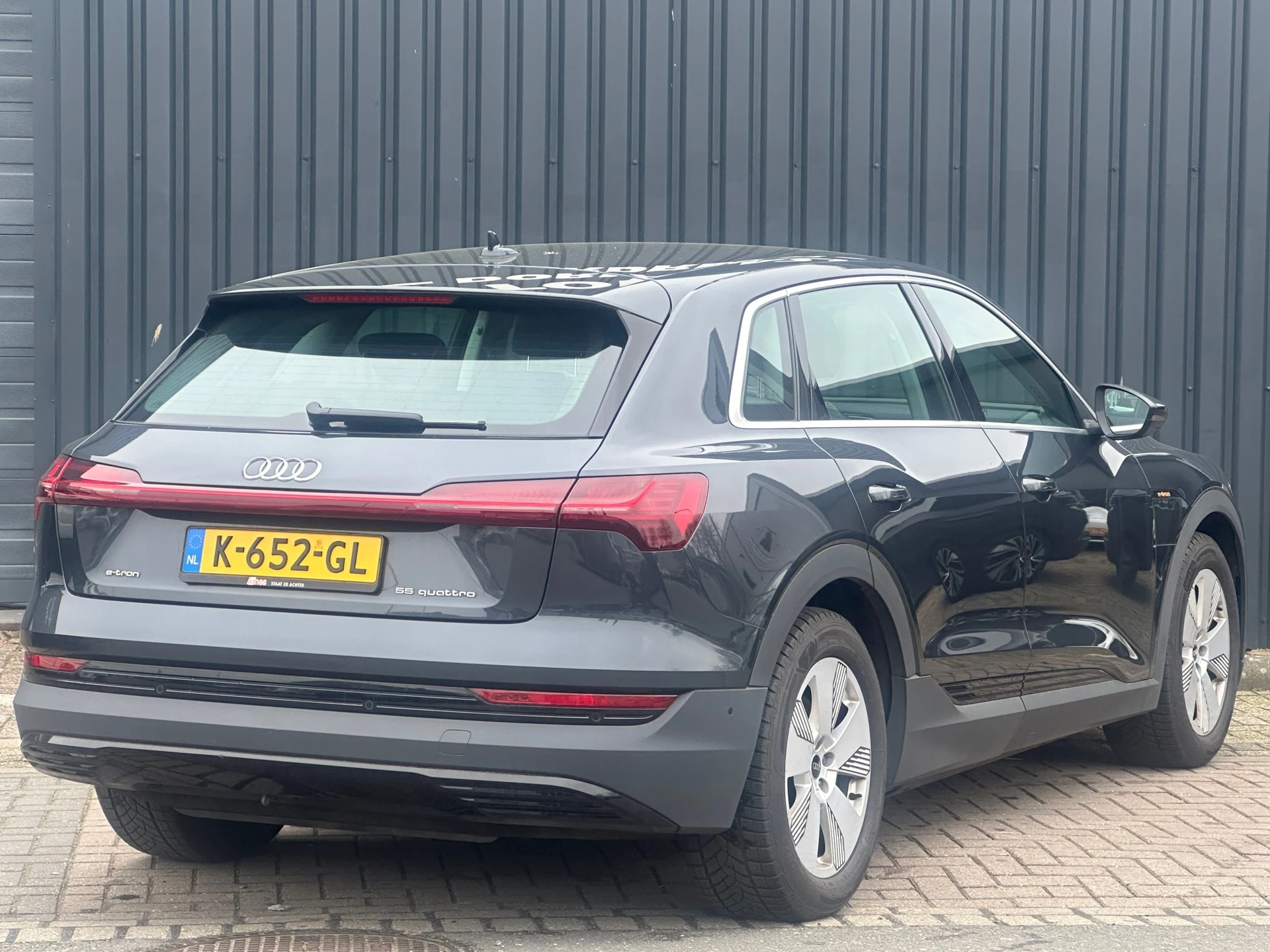 Hoofdafbeelding Audi e-tron