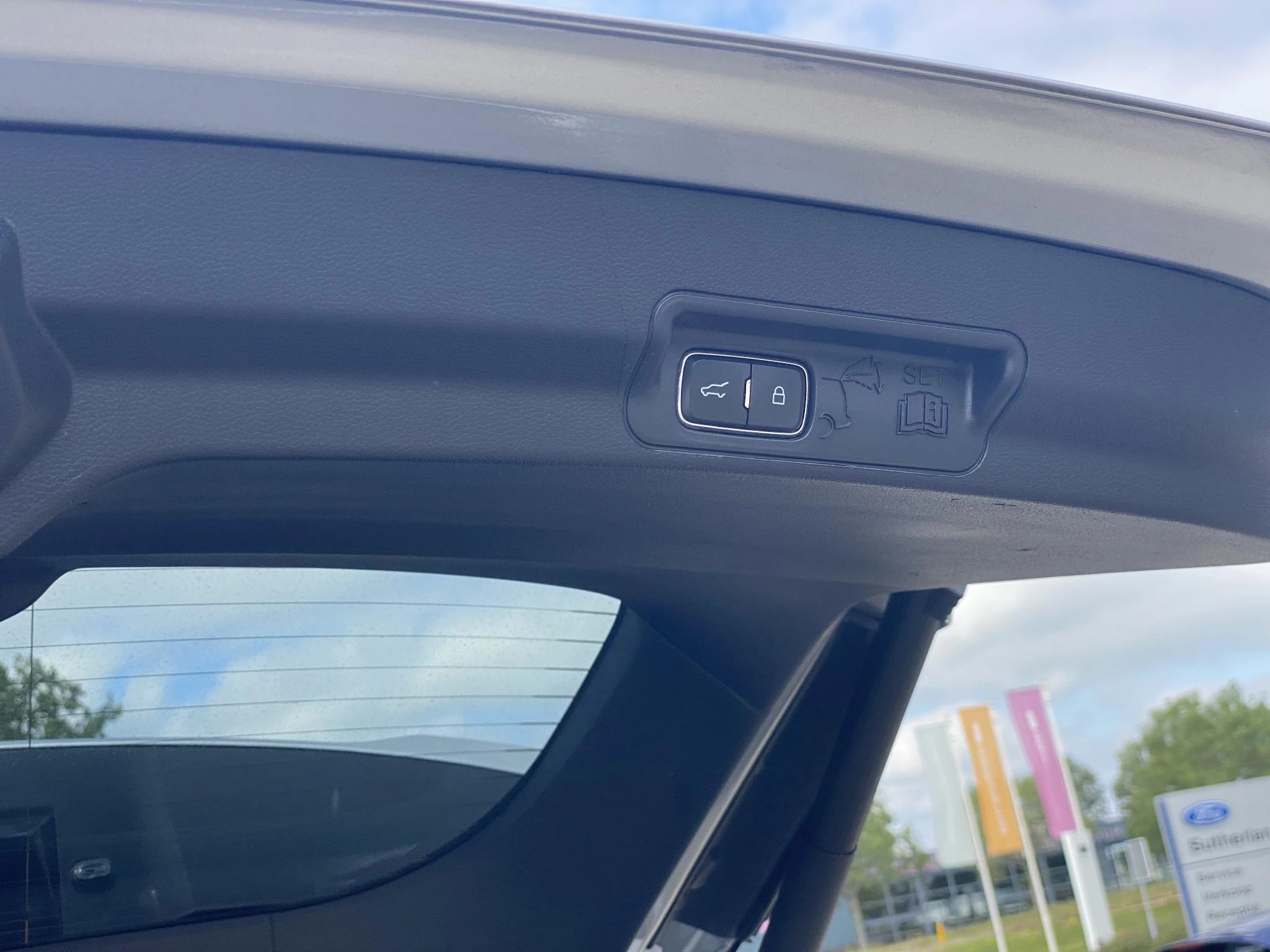 Hoofdafbeelding Ford Explorer