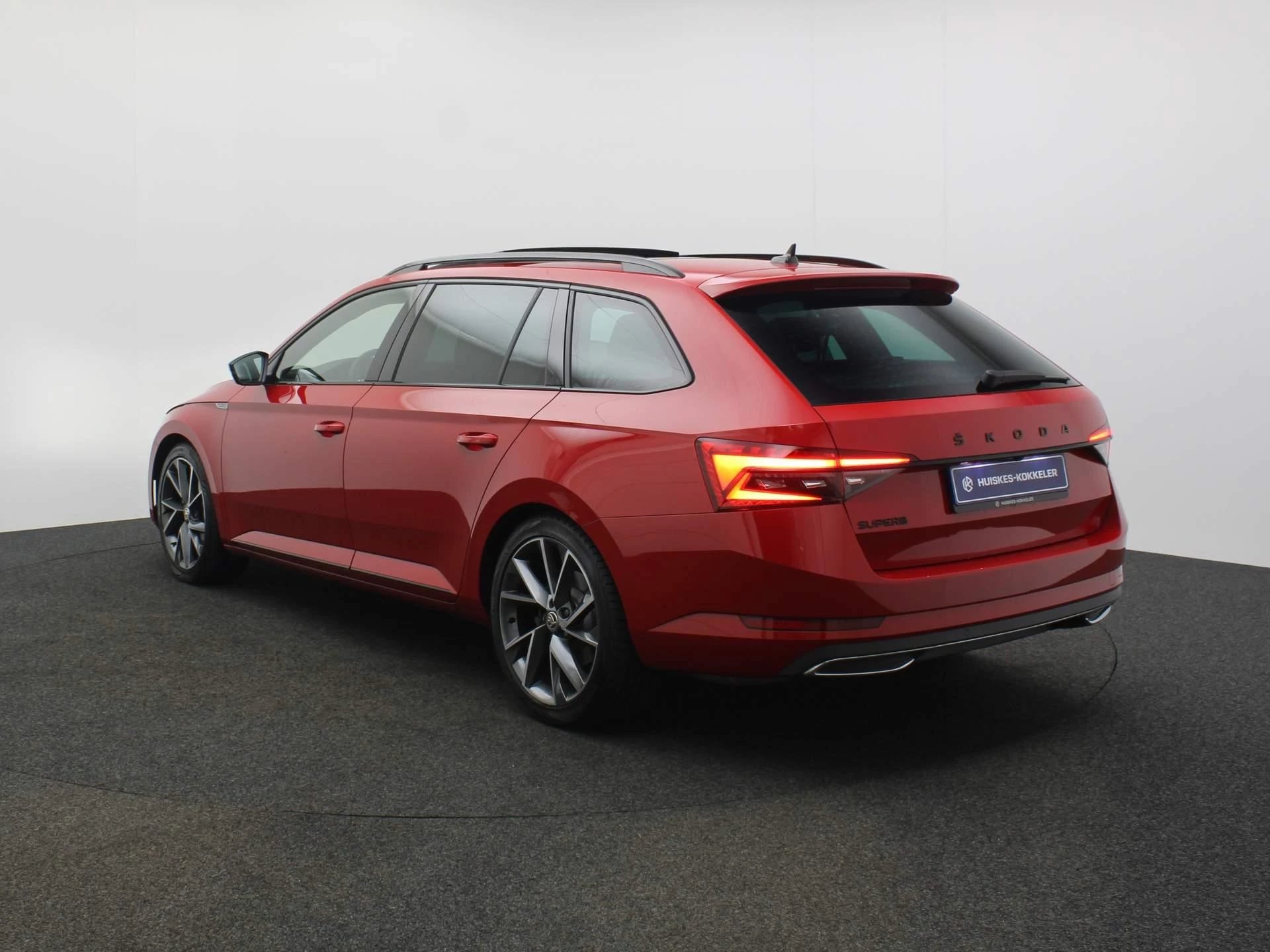 Hoofdafbeelding Škoda Superb