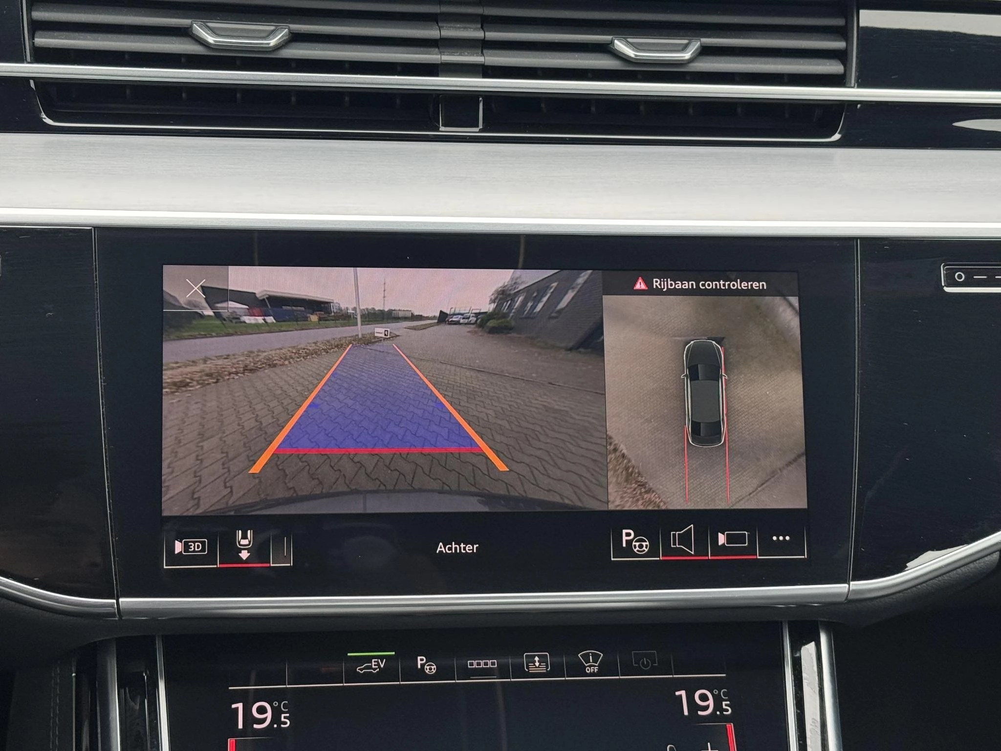 Hoofdafbeelding Audi A8