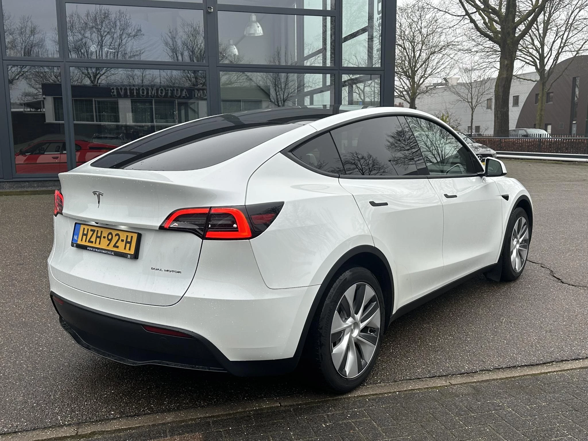 Hoofdafbeelding Tesla Model Y