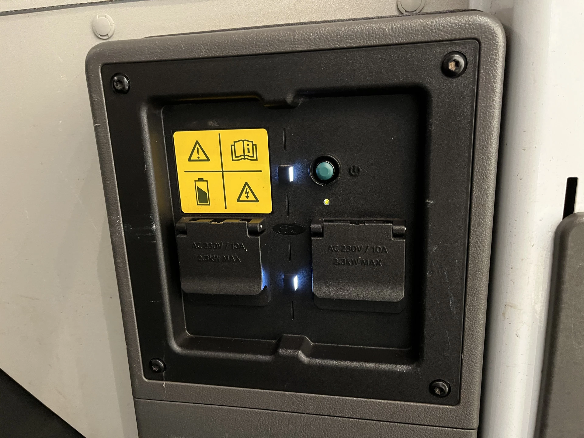 Hoofdafbeelding Ford E-Transit